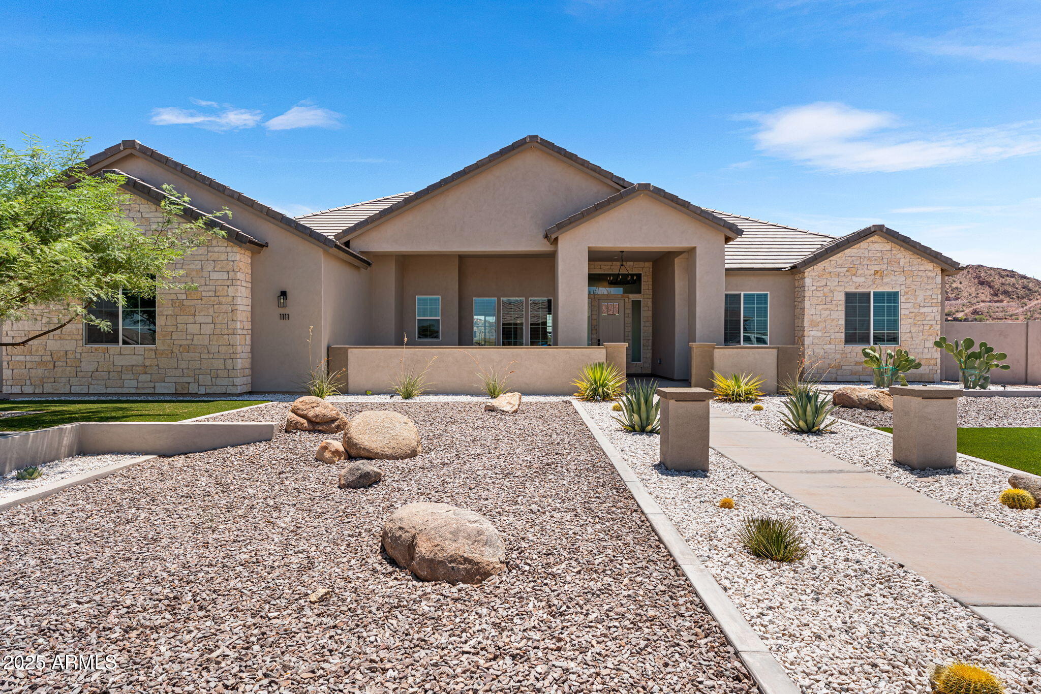 San Tan Valley, Arizona 85144, United States, 4 Bedrooms Bedrooms, ,3 BathroomsBathrooms,Residential,Active,185976