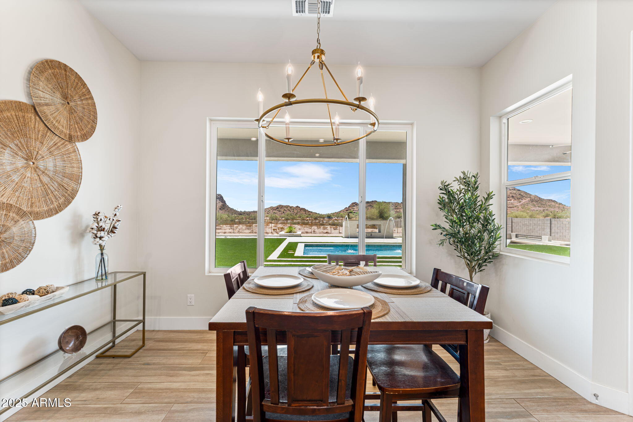 San Tan Valley, Arizona 85144, United States, 4 Bedrooms Bedrooms, ,3 BathroomsBathrooms,Residential,Active,185976