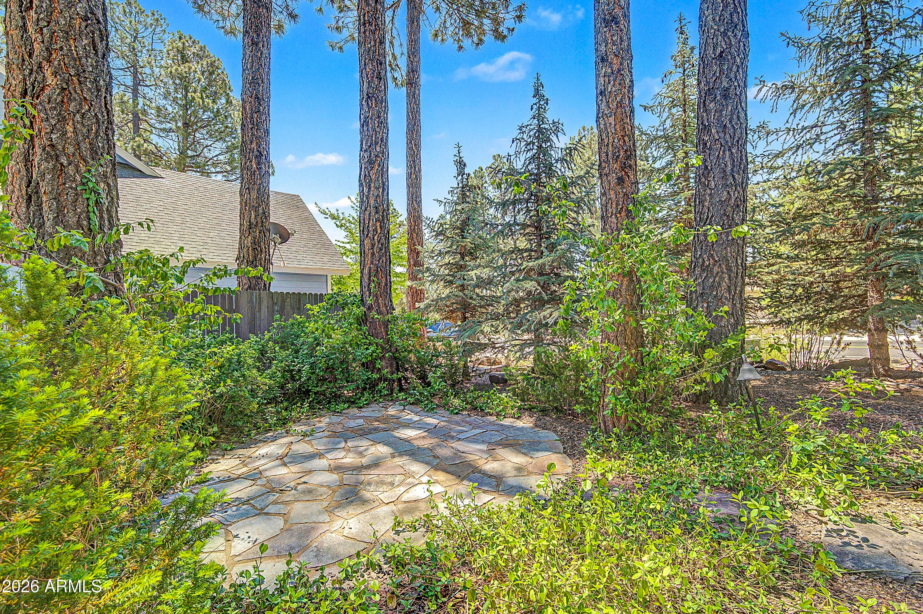 2574 S HIGHLAND MESA Road