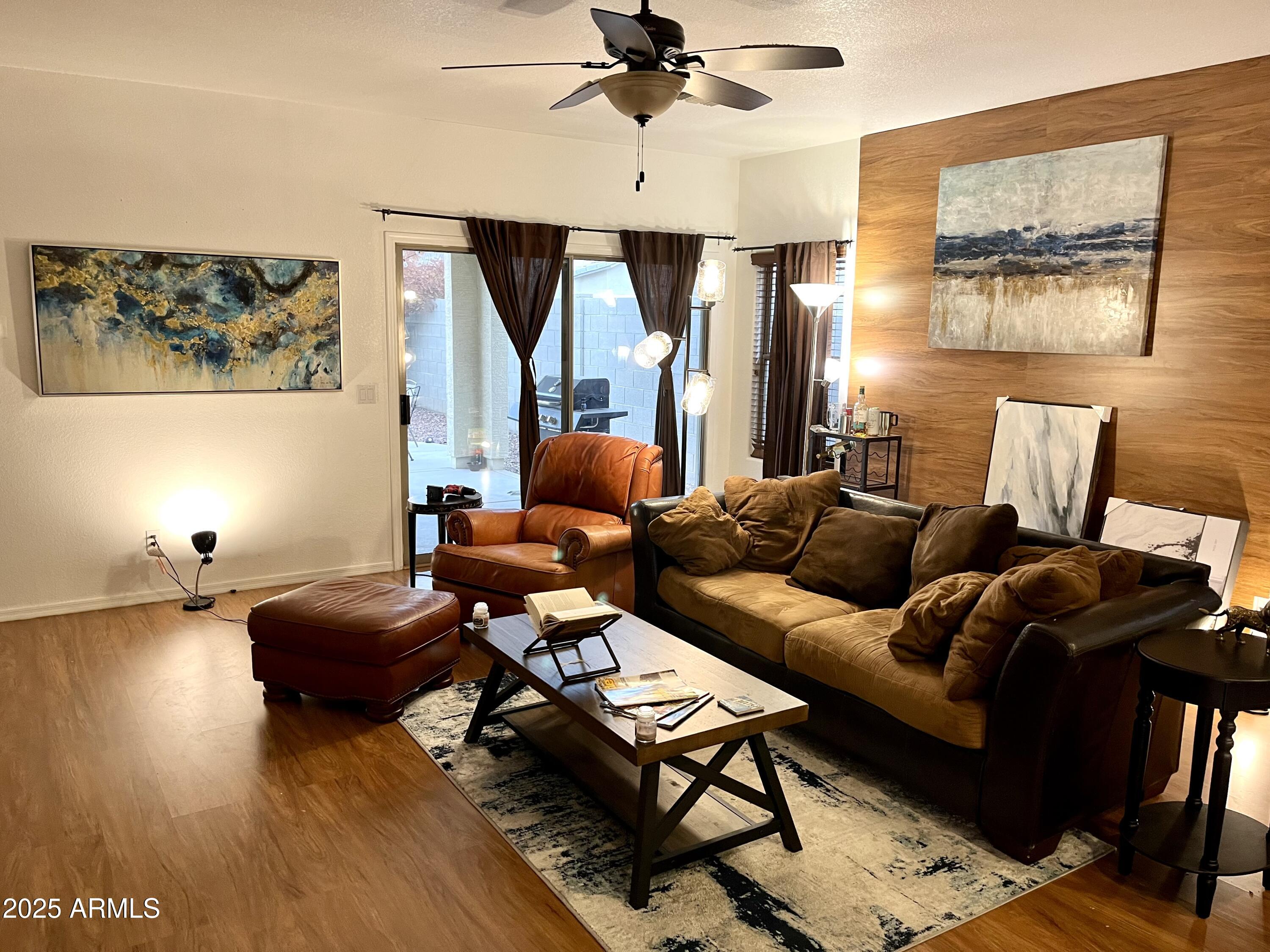 12542 W HONEYSUCKLE Street