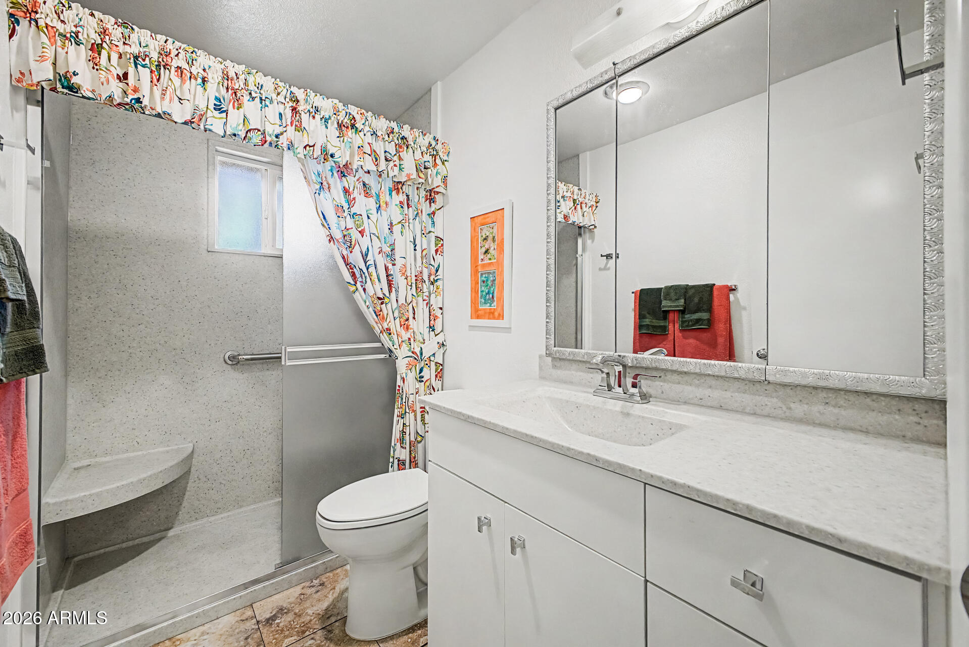425 S ROSEMONT --