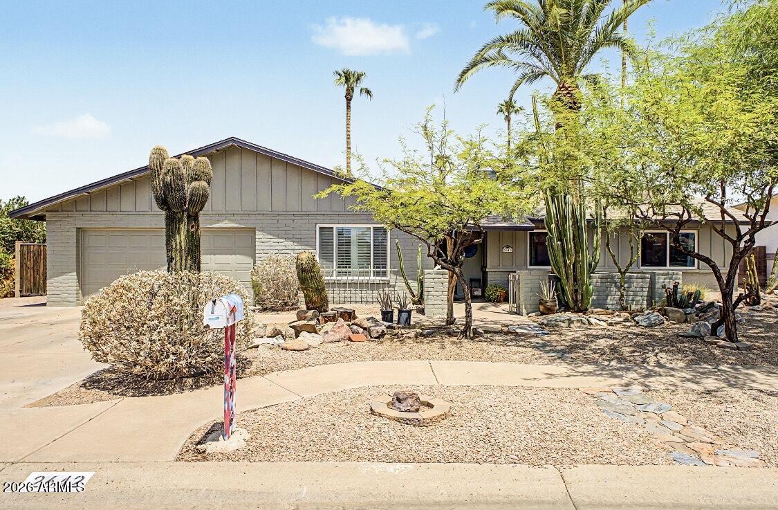 2642 W JUANITA Circle