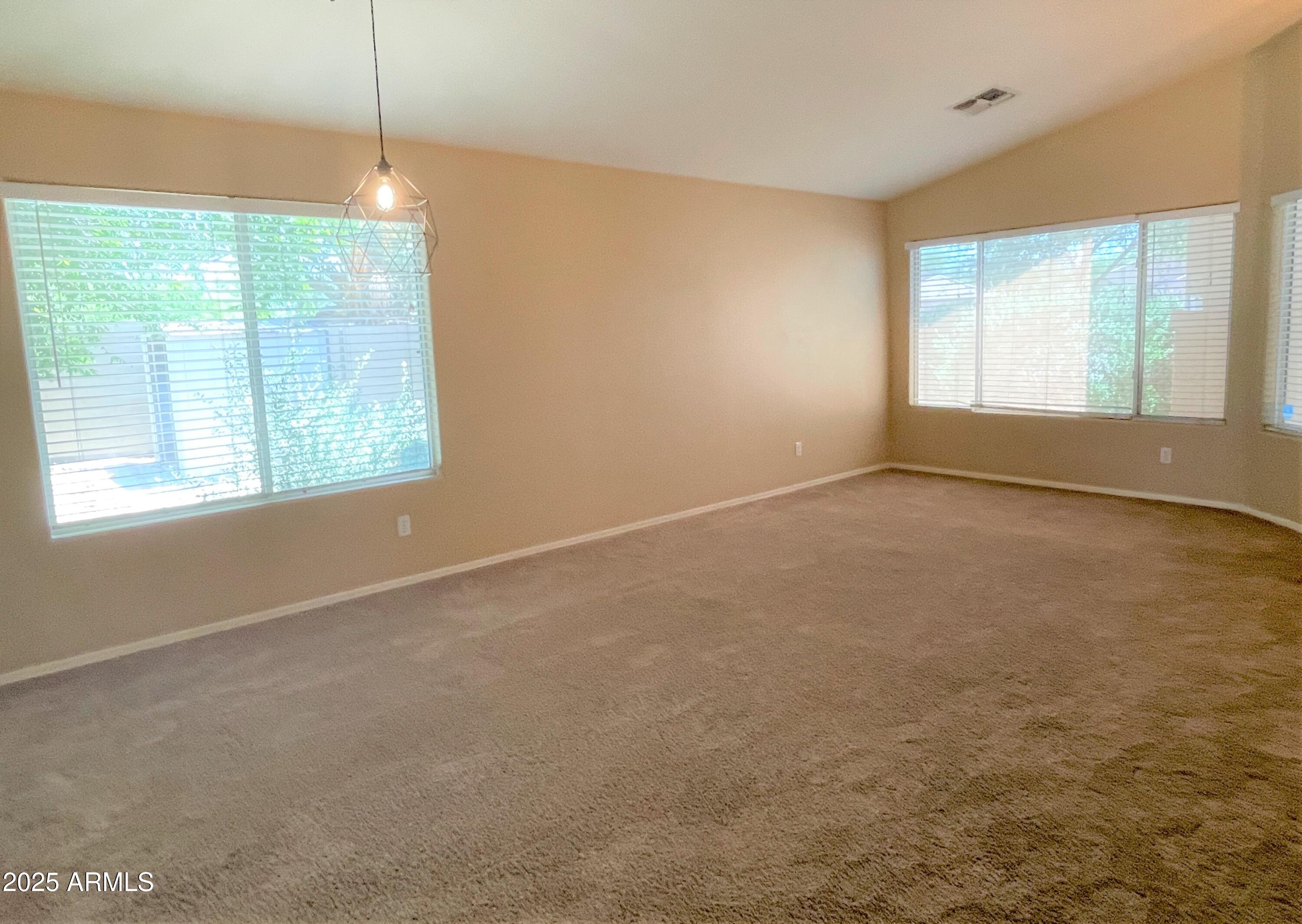 8162 W Pontiac Drive