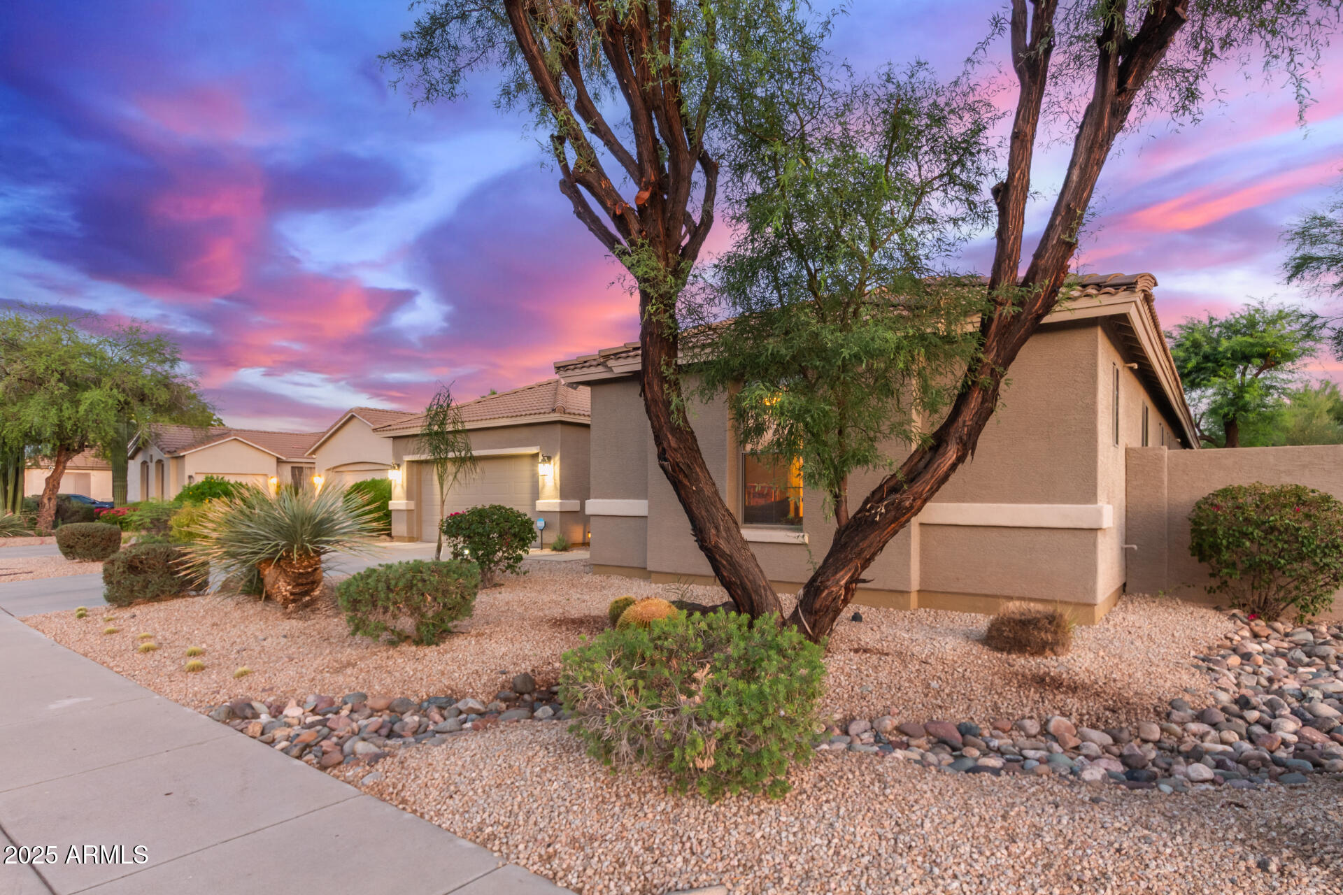 3523 W BUCKHORN Trail