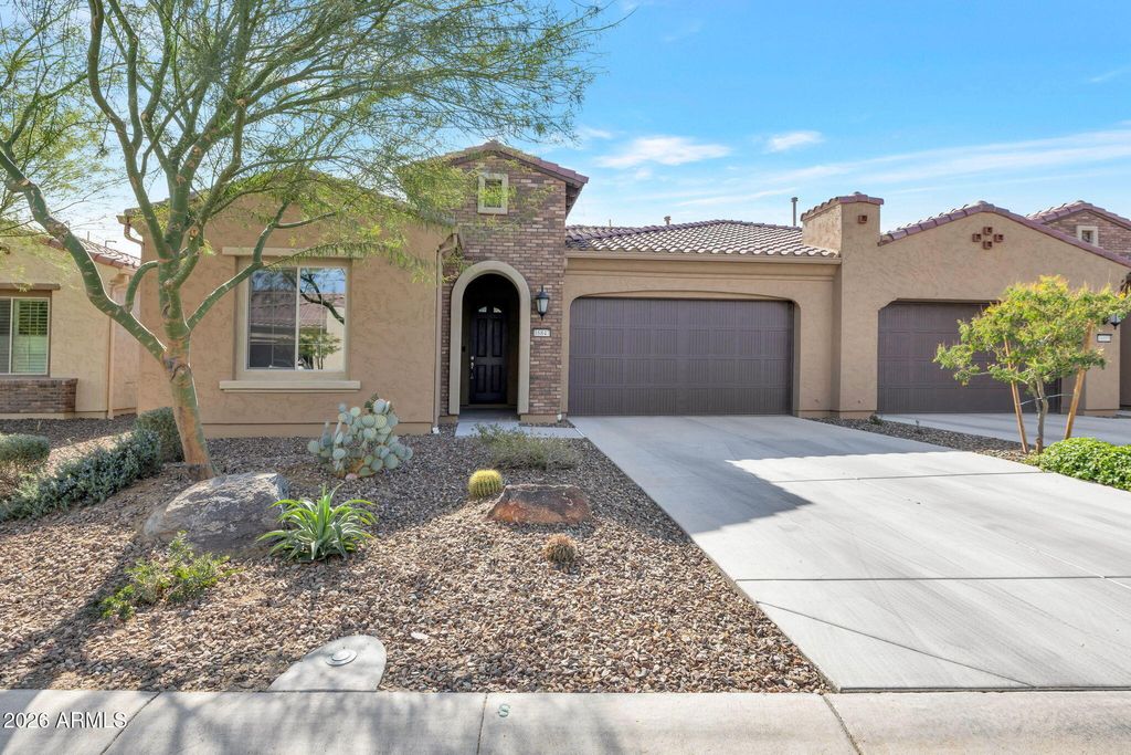 Photo of 16847 W Earll Drive, Goodyear, AZ 85395 (MLS # 6979113)