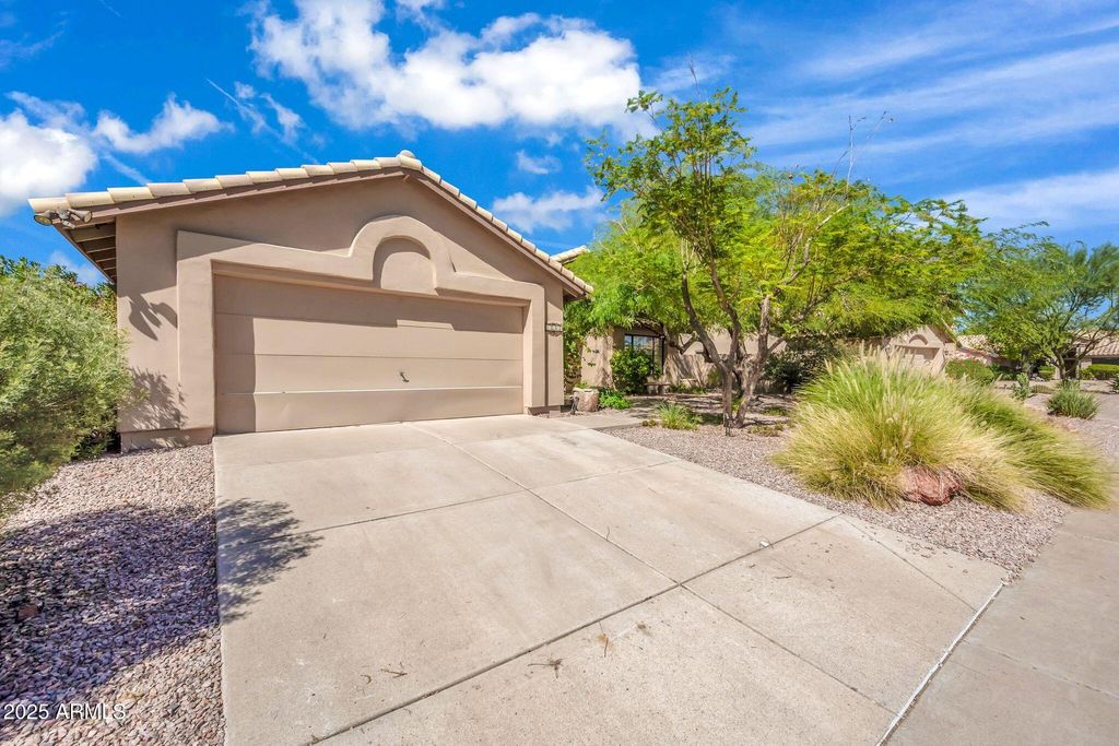 Photo of 1252 N Hazelton Drive, Chandler, AZ 85226 (MLS # 6931281)