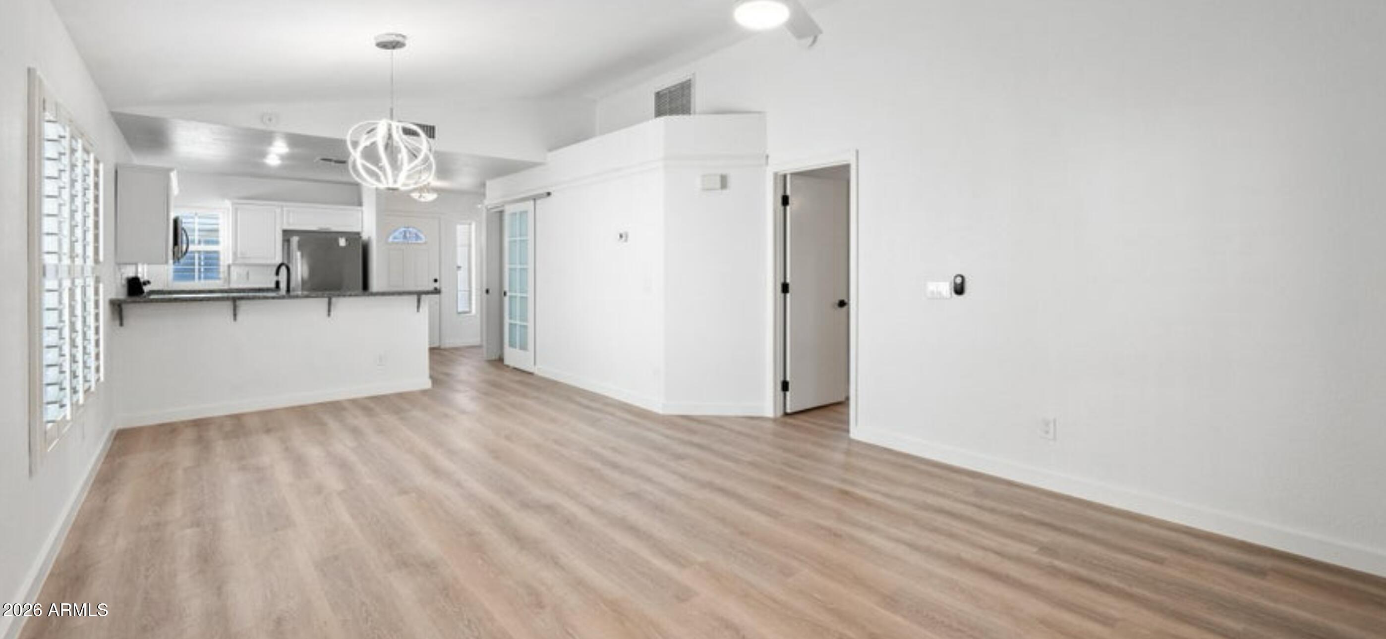 1120 N VAL VISTA Drive 77