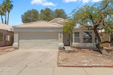 Photo of 8950 W Holly Street, Phoenix, AZ 85037 (MLS # 7058139)