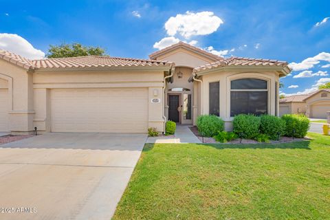 Photo of 23729 S Harmony Way, Sun Lakes, AZ 85248 (MLS # 6967167)