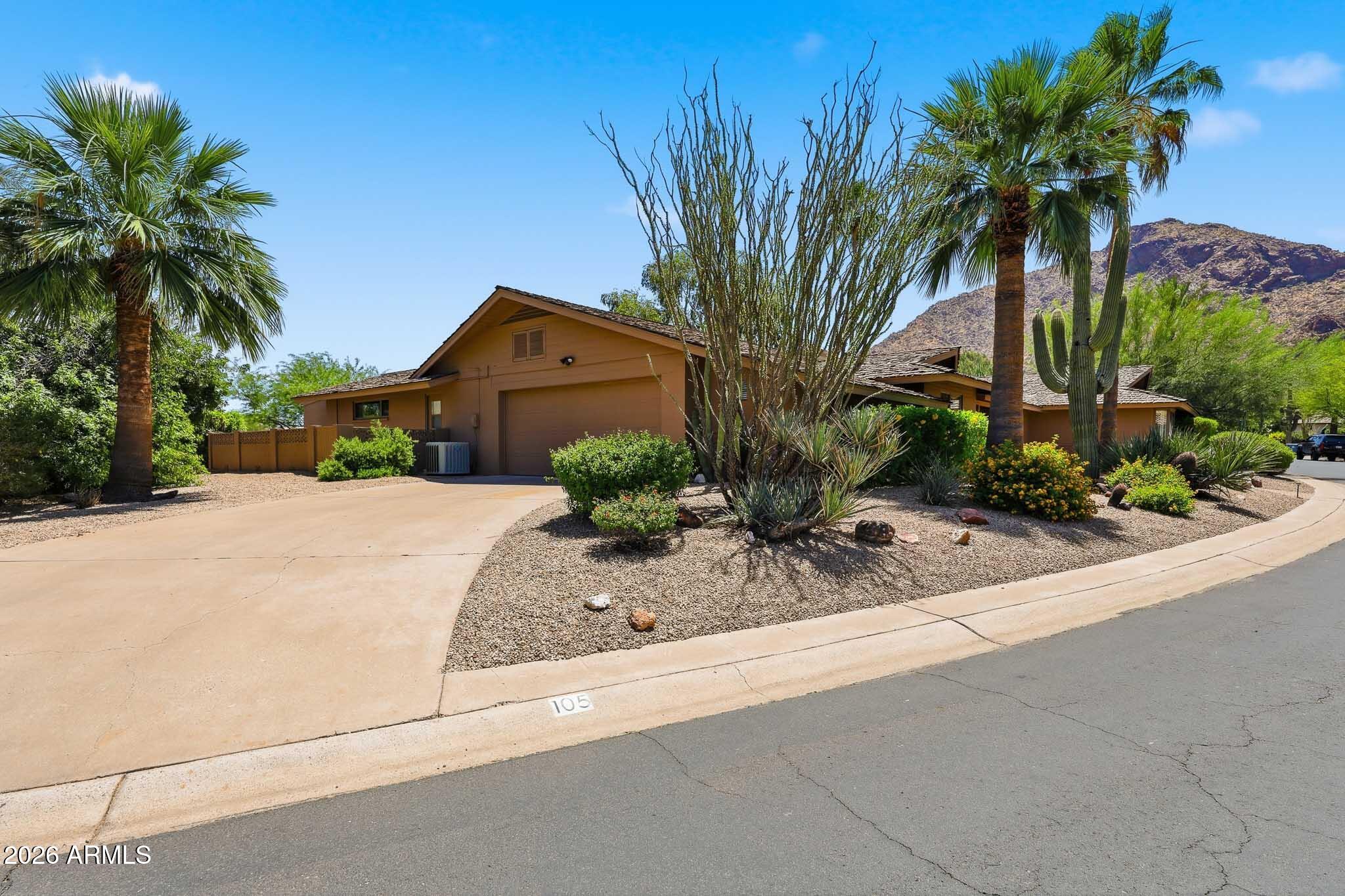 5525 E LINCOLN Drive 105