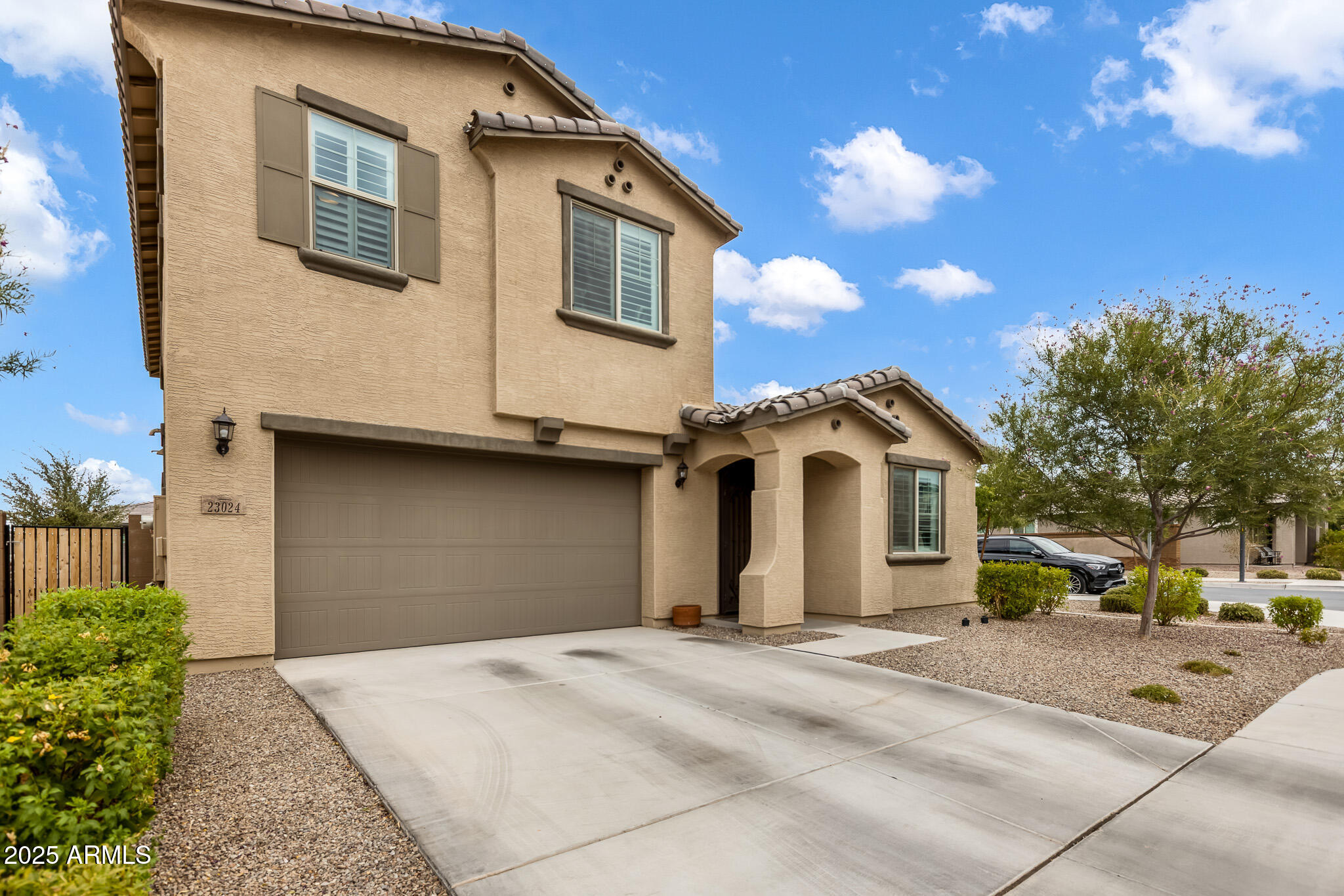 23024 E QUINTERO Road