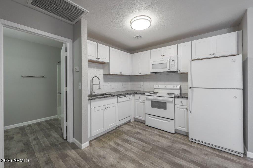 PARADISE ON 25TH CONDOMINIUMS FINAL PLAT - Residential Income