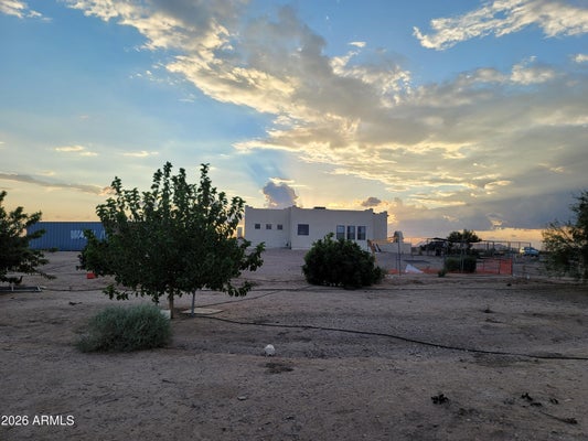 34735 W OLNEY ST, ARLINGTON, AZ 85322 - Image fd86d7bb5681bd0a09762eccd04ec460/3758225928