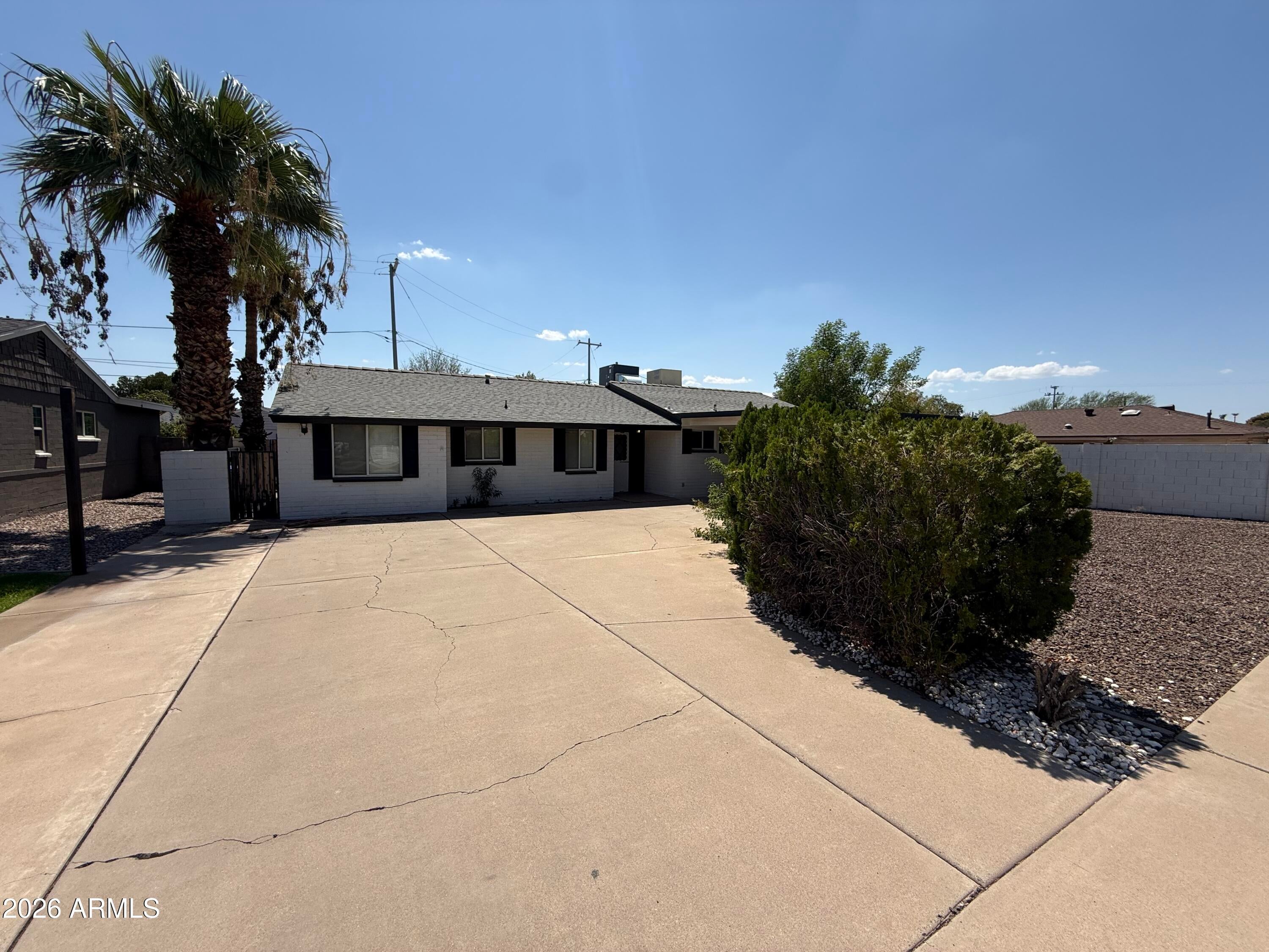 815 E CAVALIER Drive