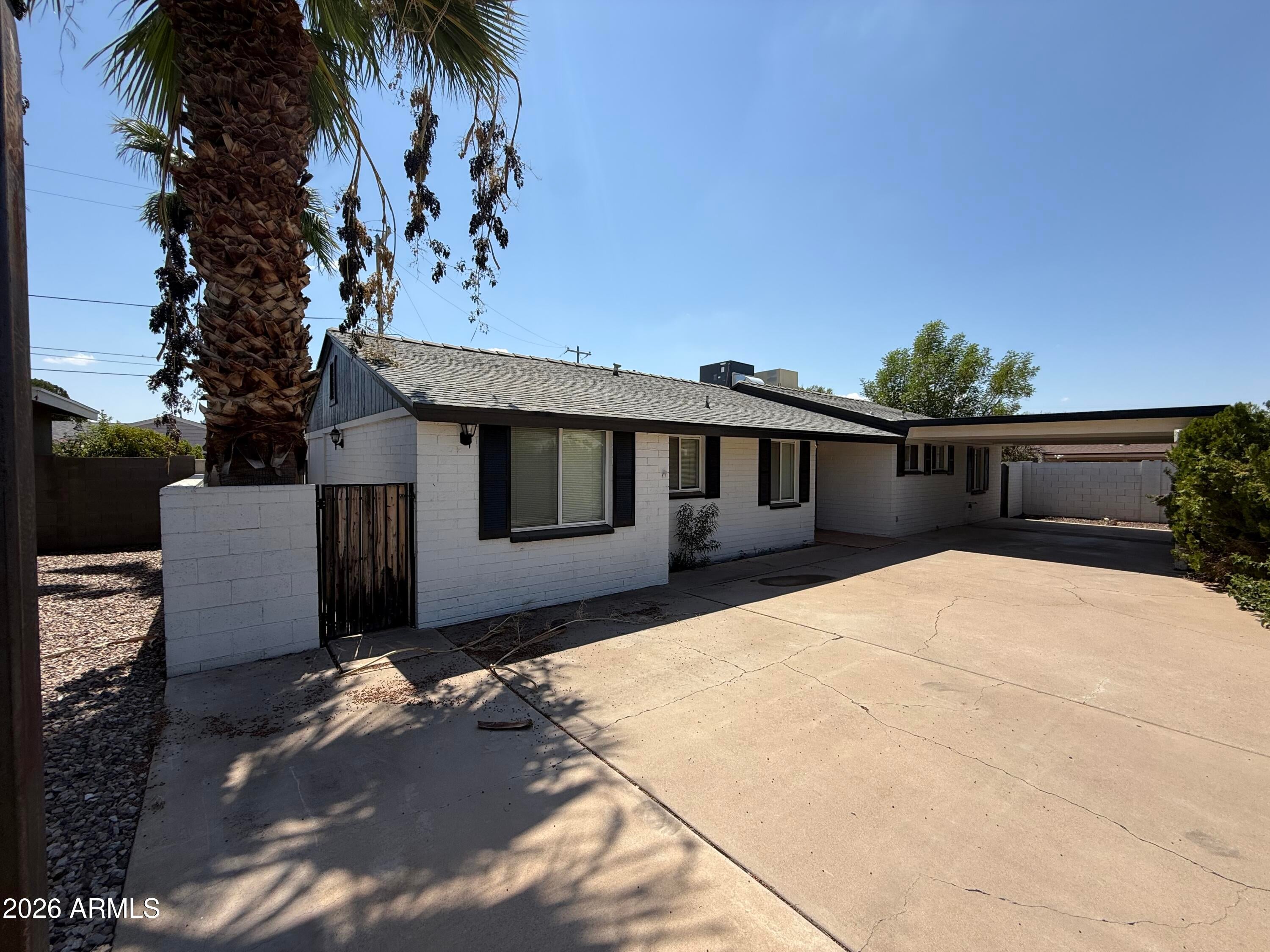 815 E CAVALIER Drive