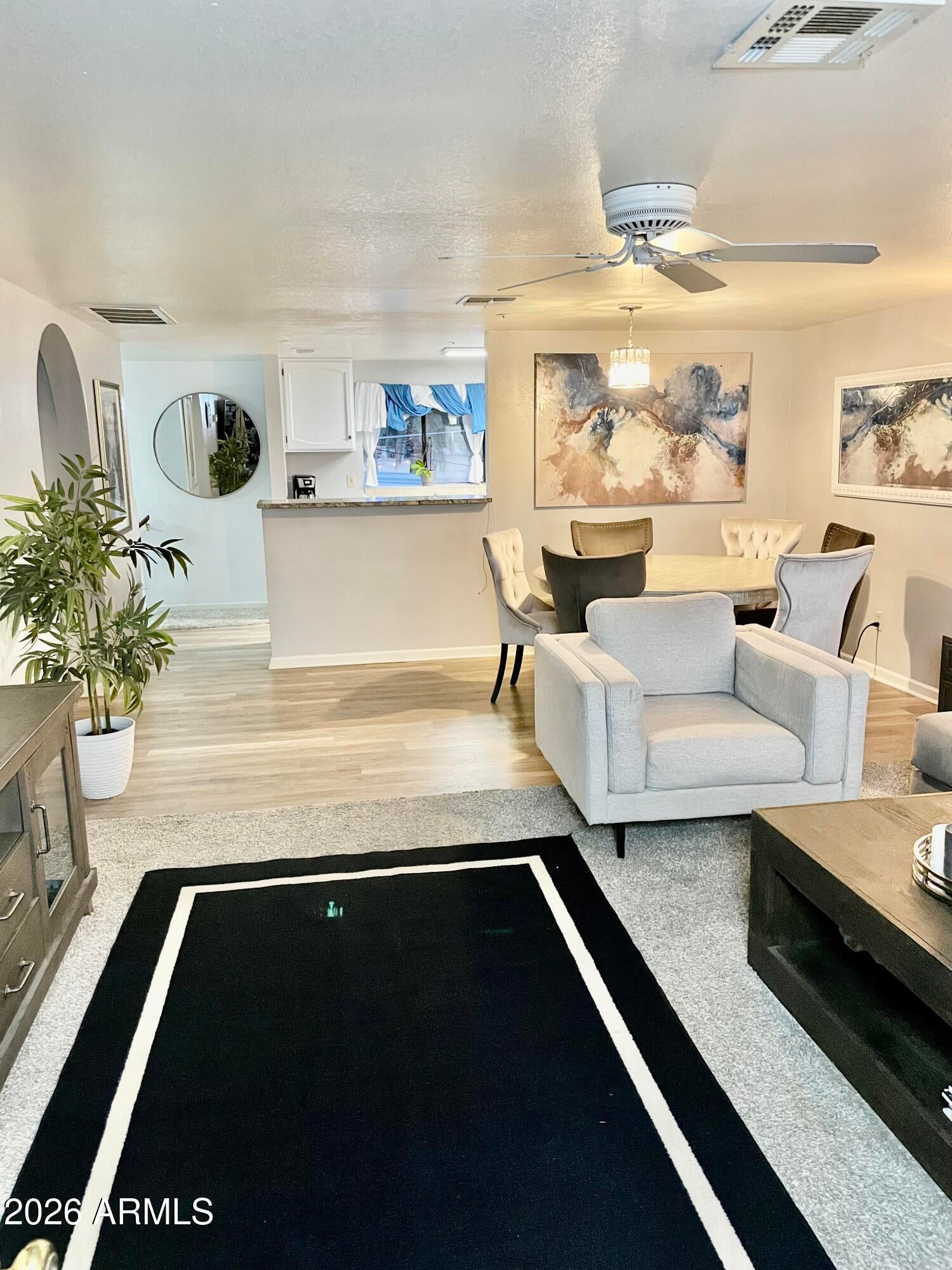 7902 E WOOD Dr. Casita 2nd Floor --