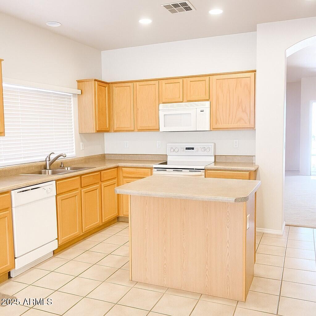 18637 E SEAGULL Drive