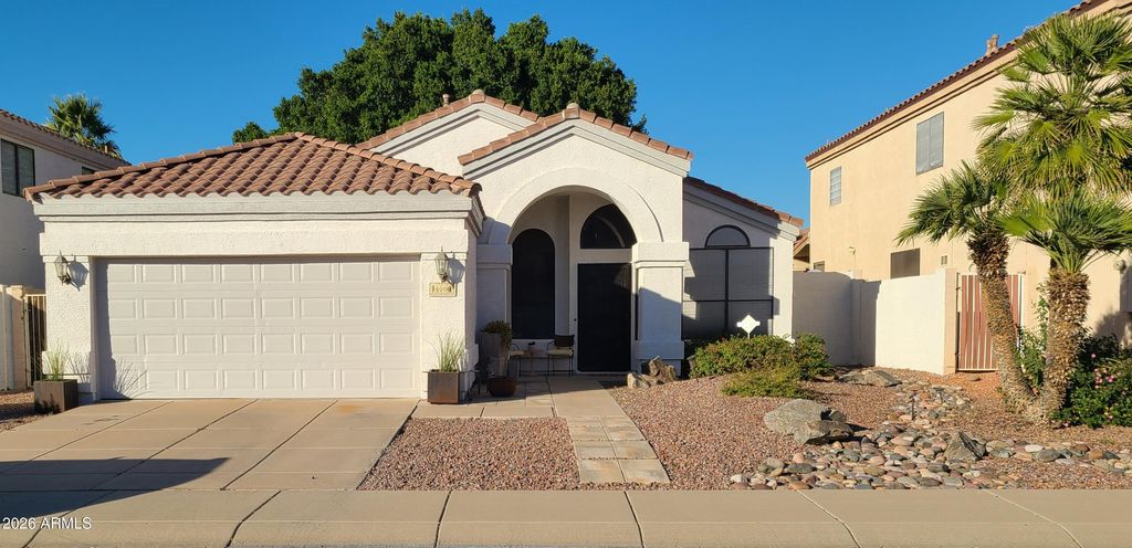 Photo of 4008 W Tonopah Drive, Glendale, AZ 85308 (MLS # 6970210)