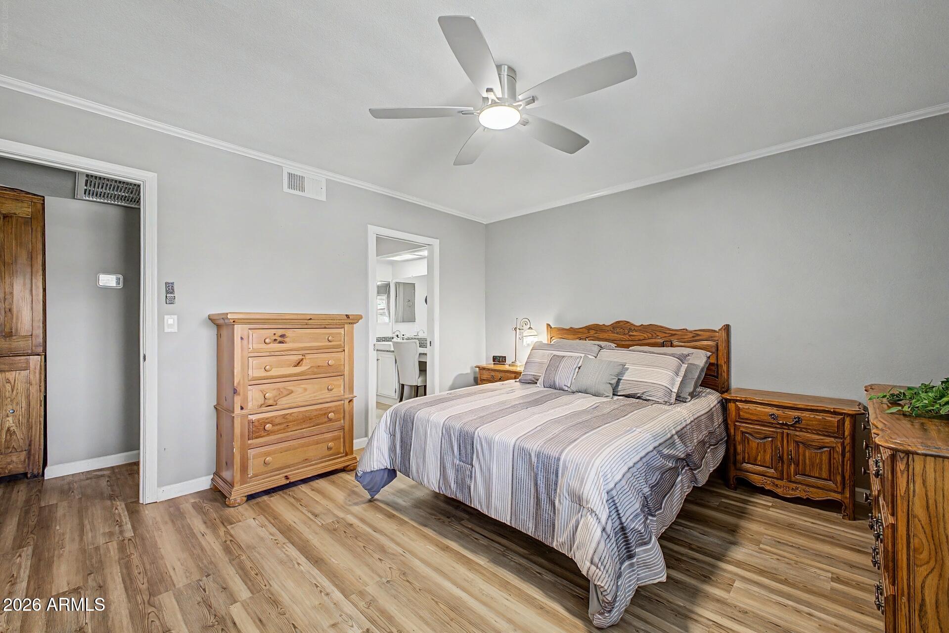 1021 S GREENFIELD Road 1193