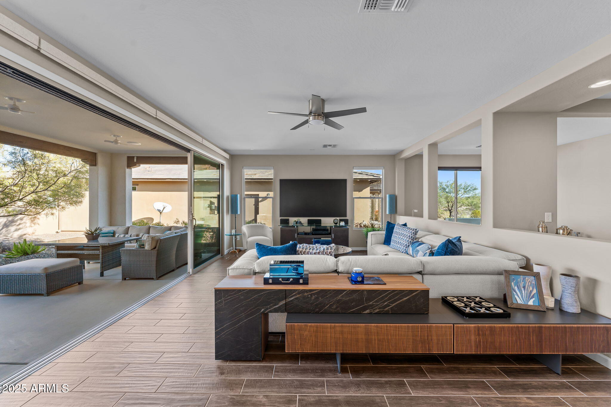 3900 N RIDGE RUNNER Way