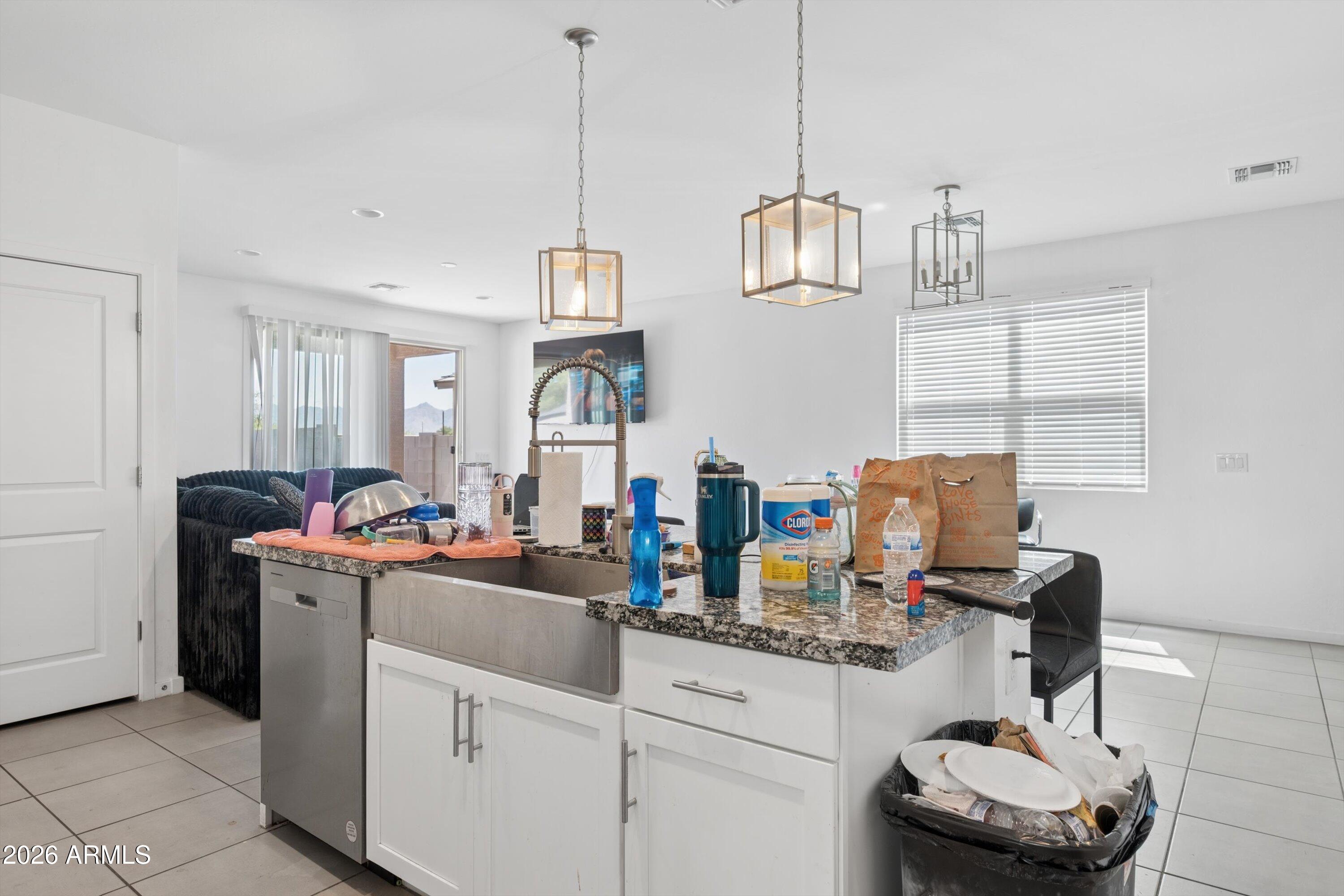 4381 W Samantha Way