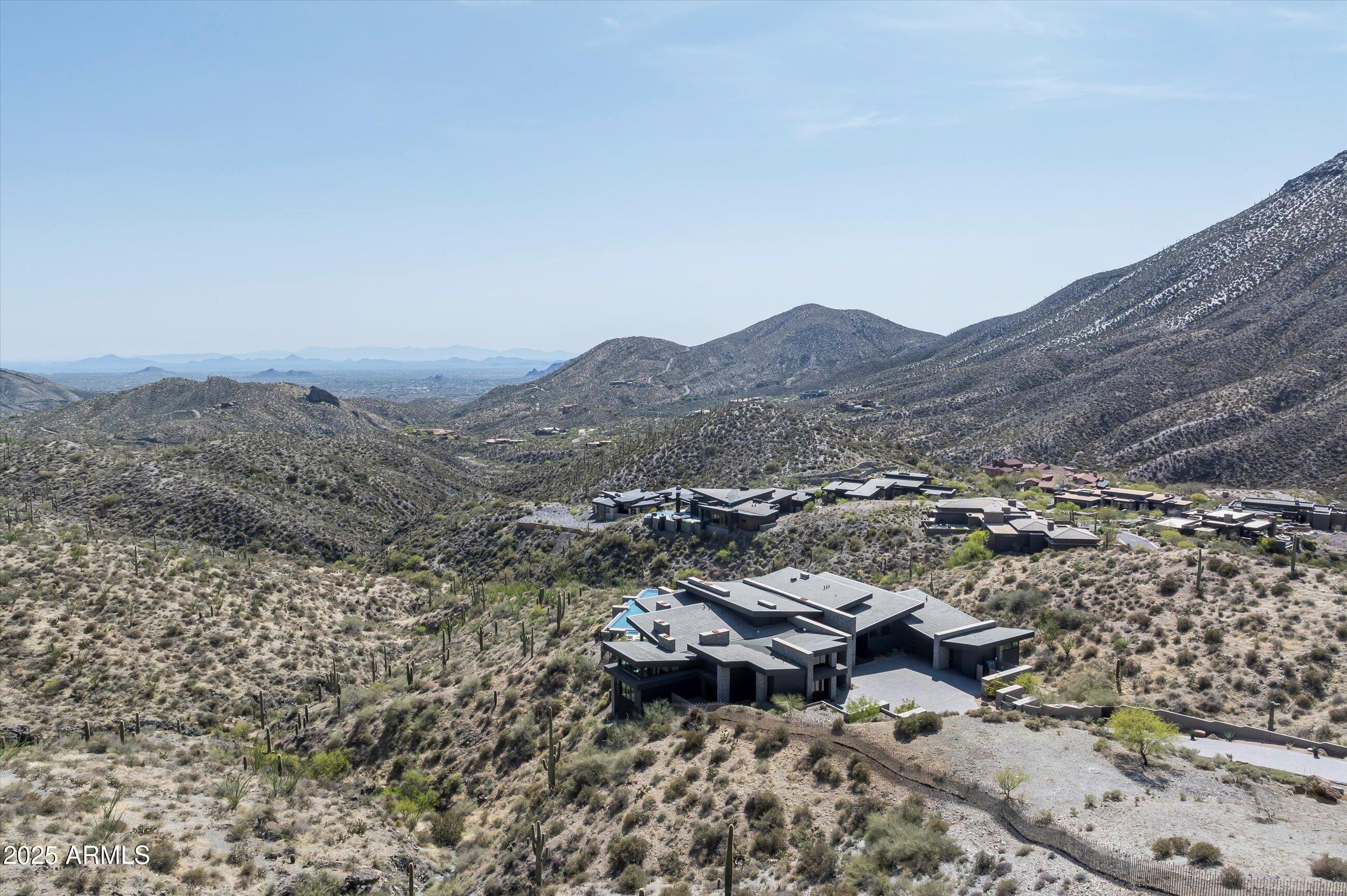 DESERT MOUNTAIN - Residential