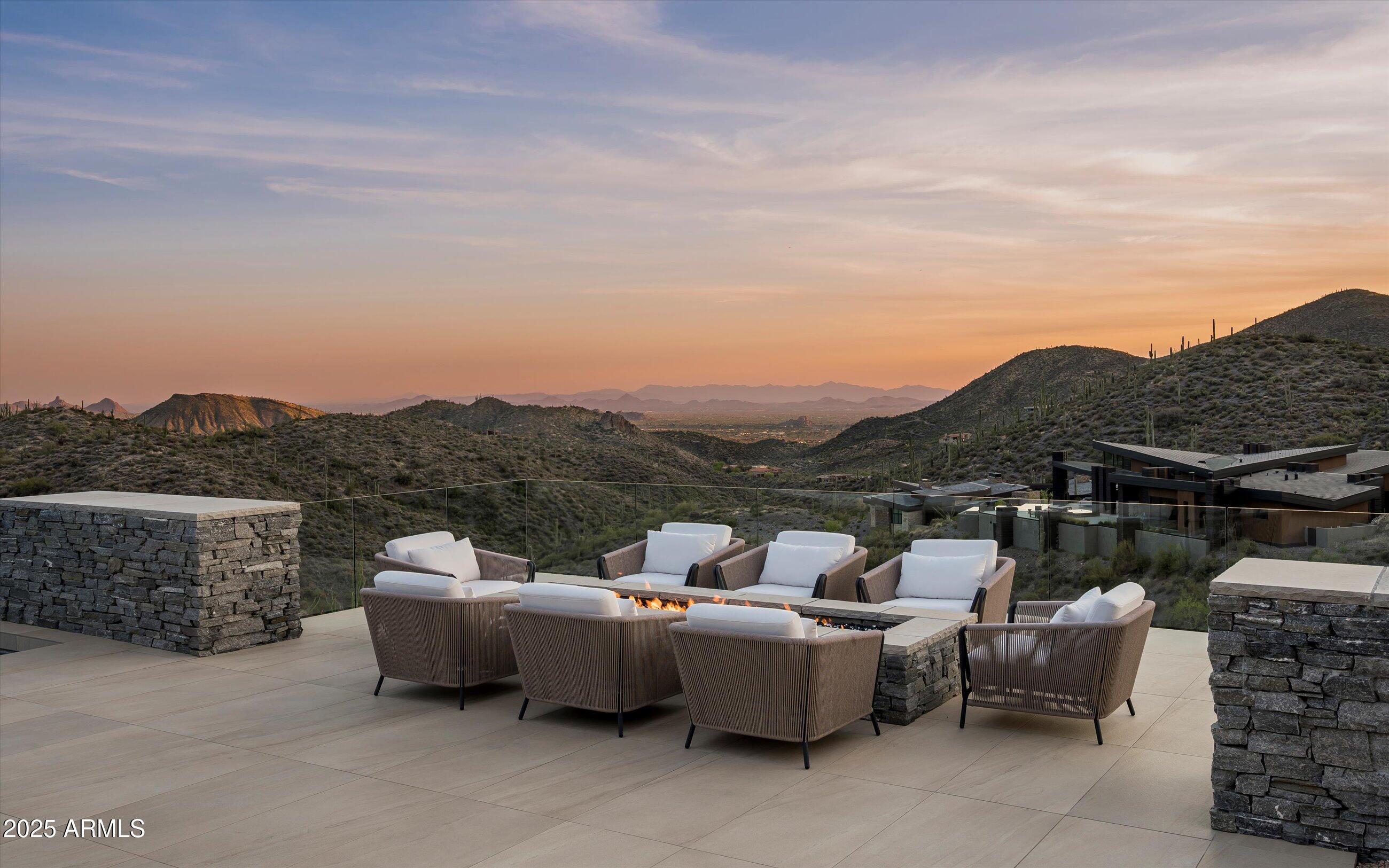 DESERT MOUNTAIN - Residential