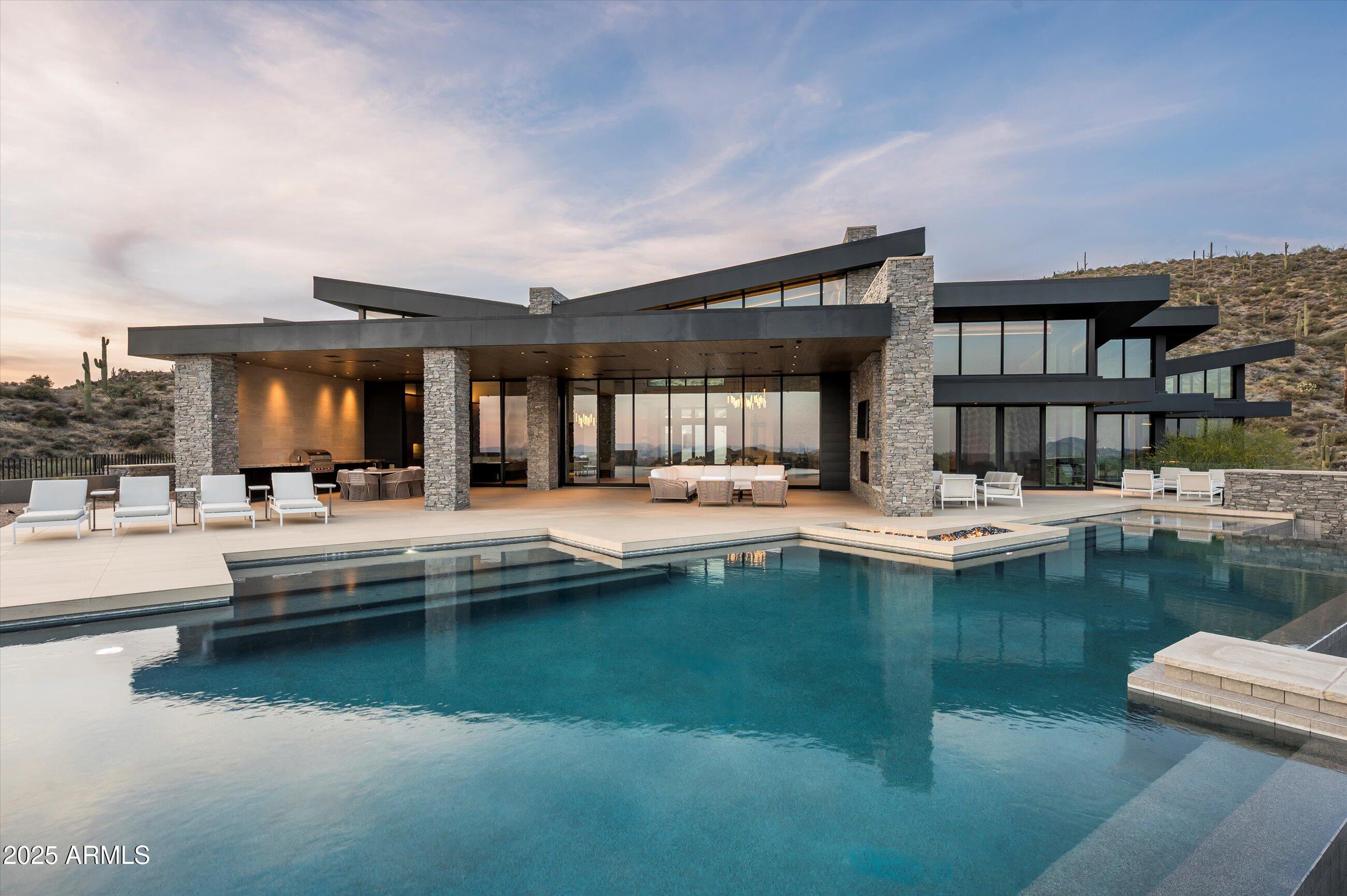 DESERT MOUNTAIN - Residential