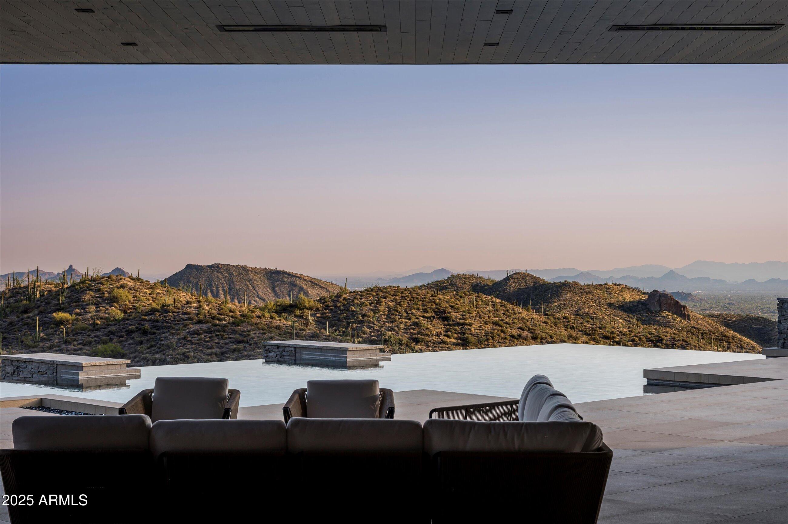 DESERT MOUNTAIN - Residential