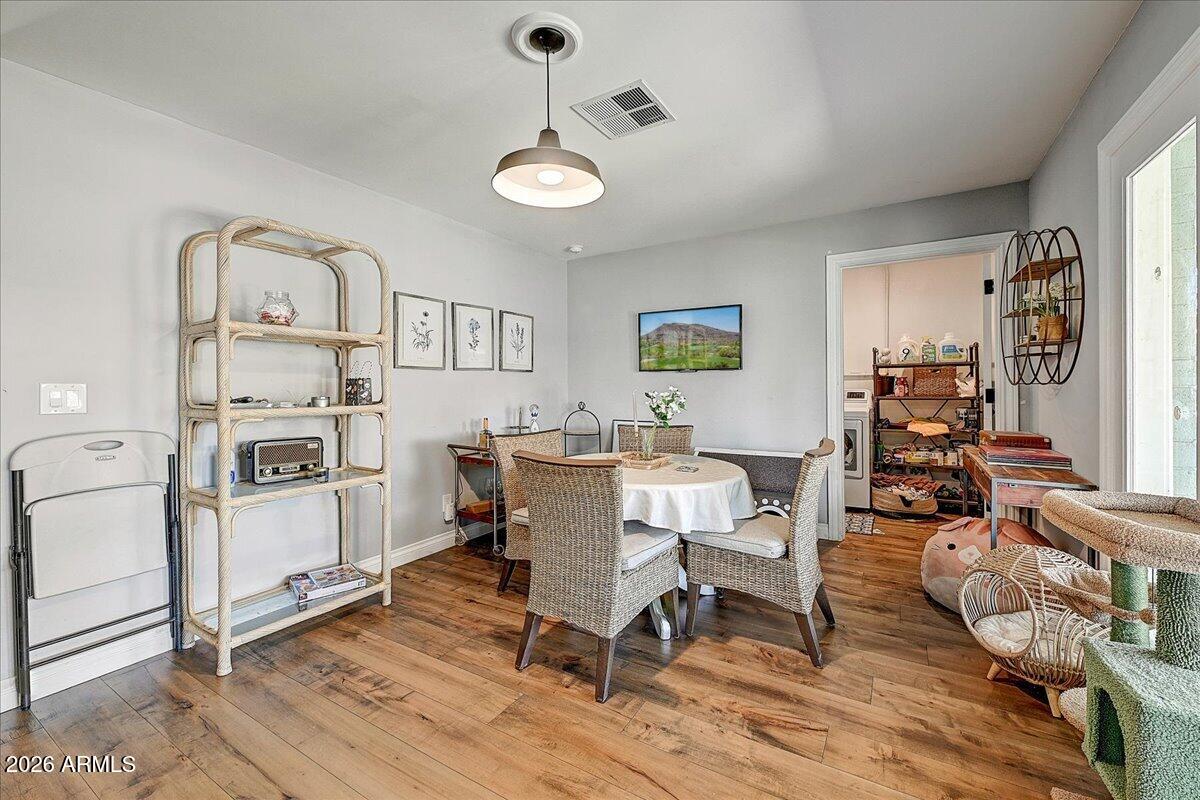 MARILYN ANN UNIT 1 - Residential