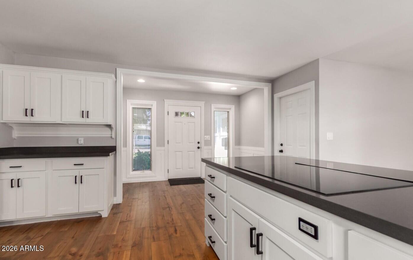 MARILYN ANN UNIT 1 - Residential