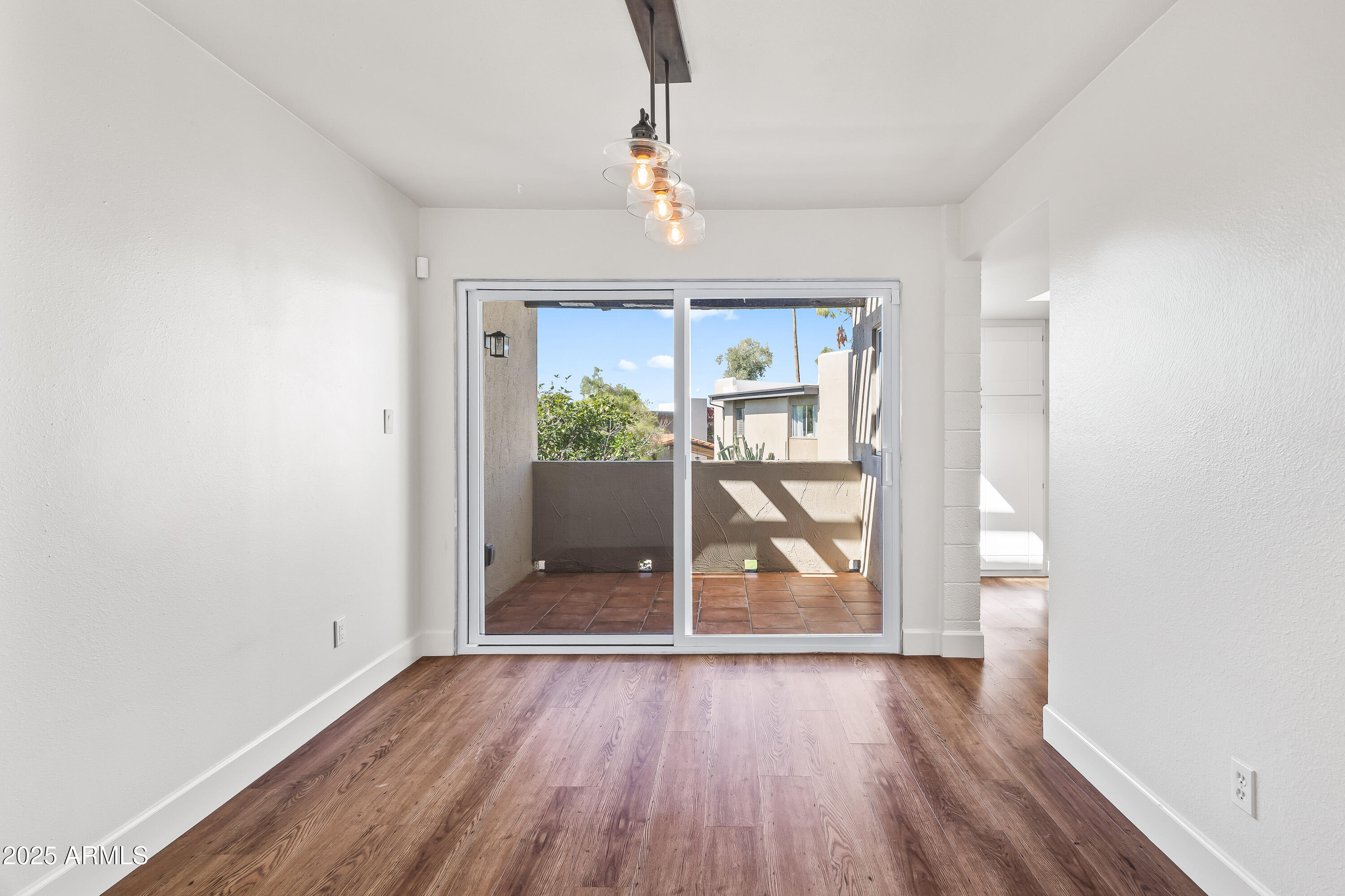 4201 E CAMELBACK Road 100