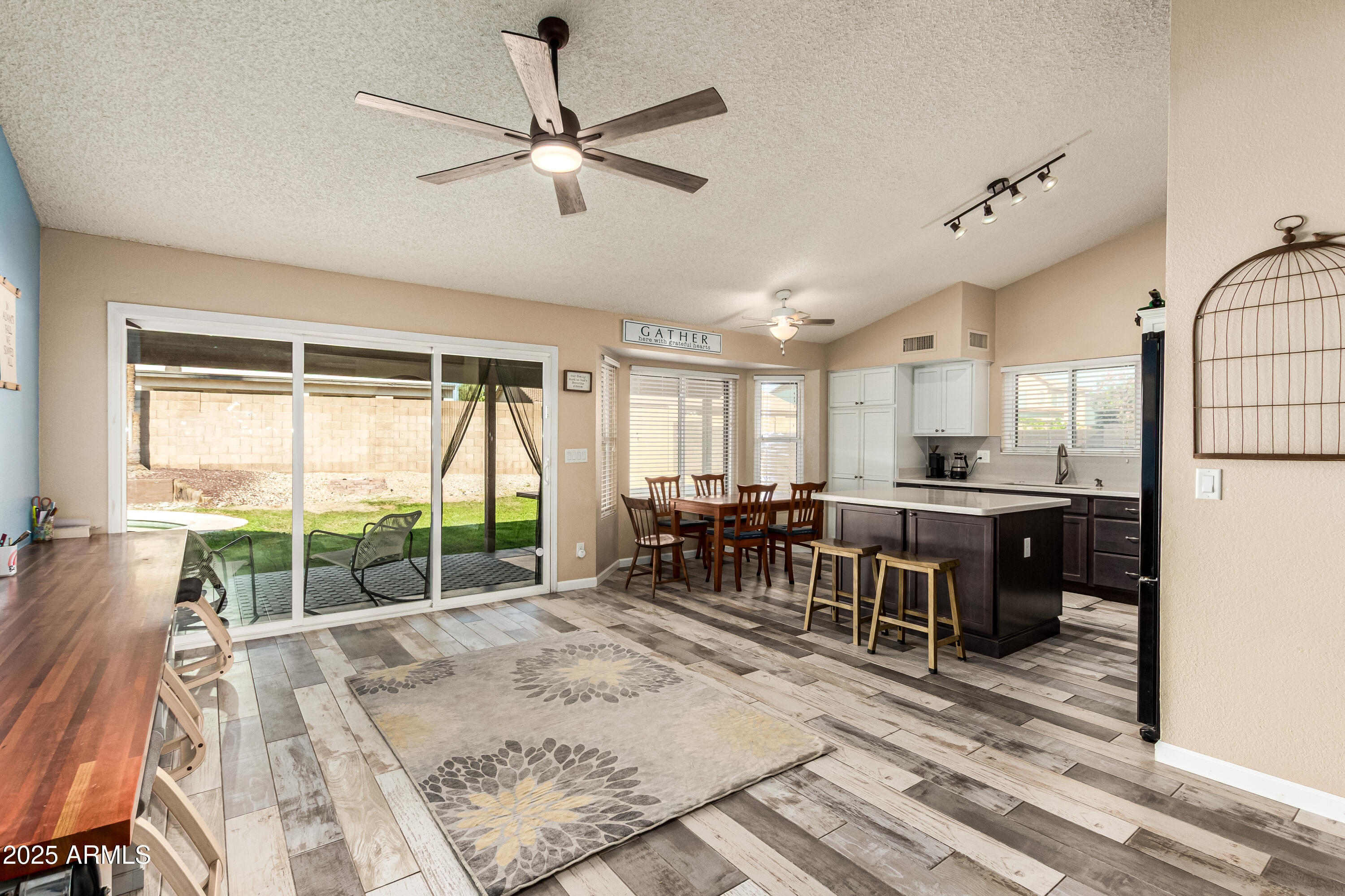 15718 W DURANGO Street