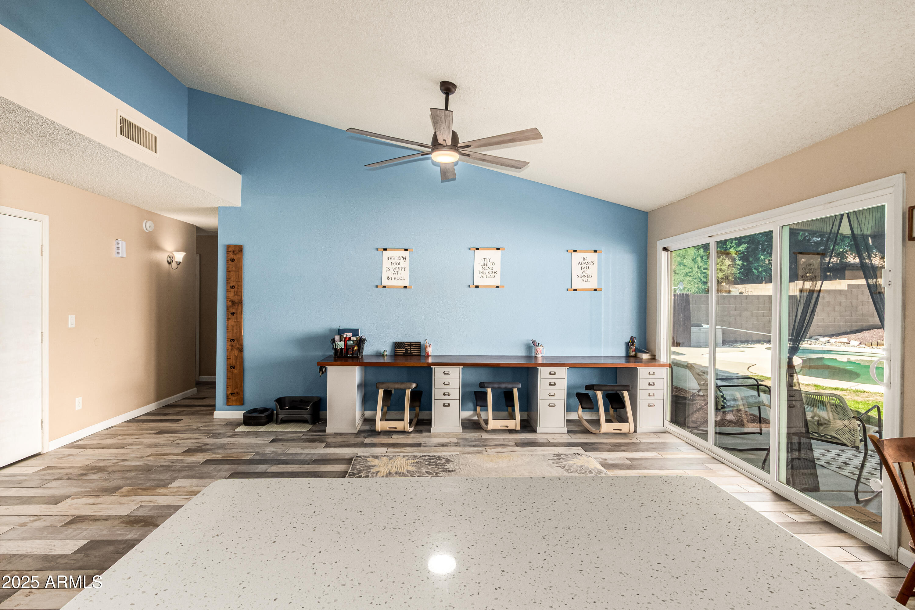 15718 W DURANGO Street