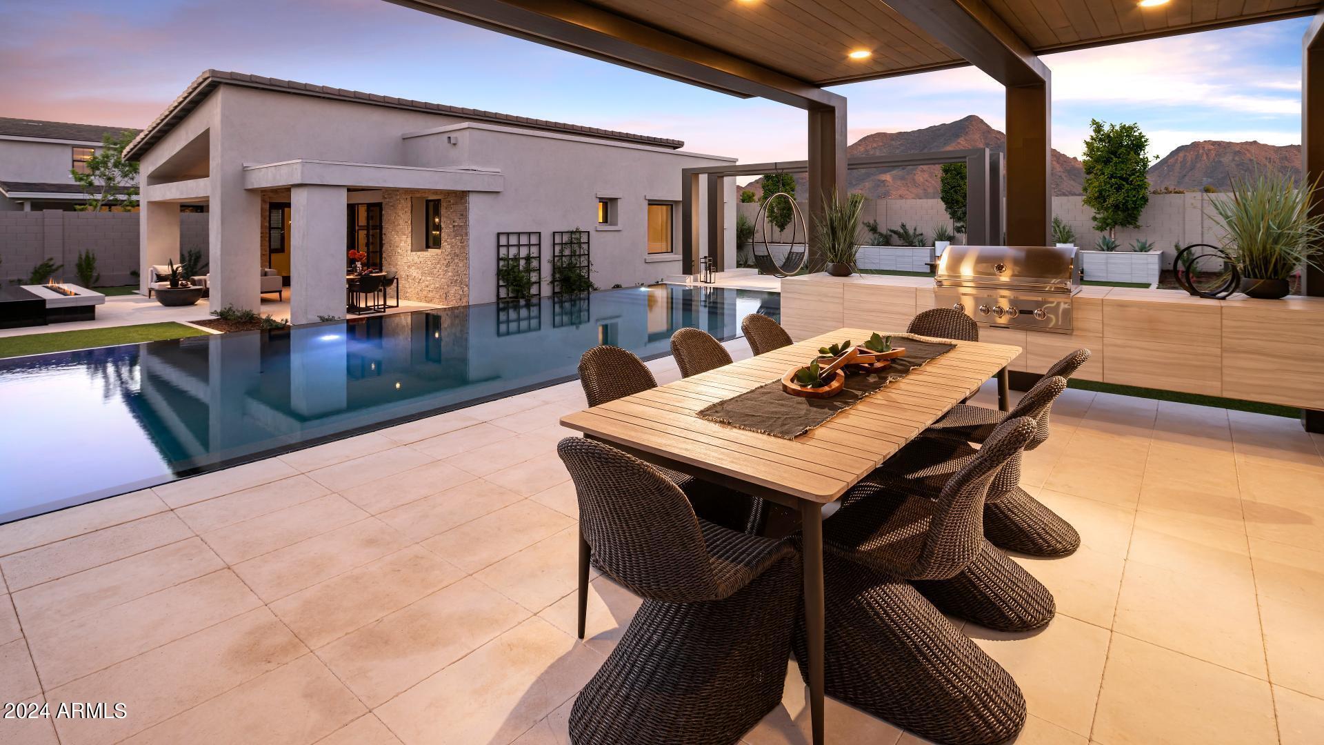 BRIDLE RANCH - Residential