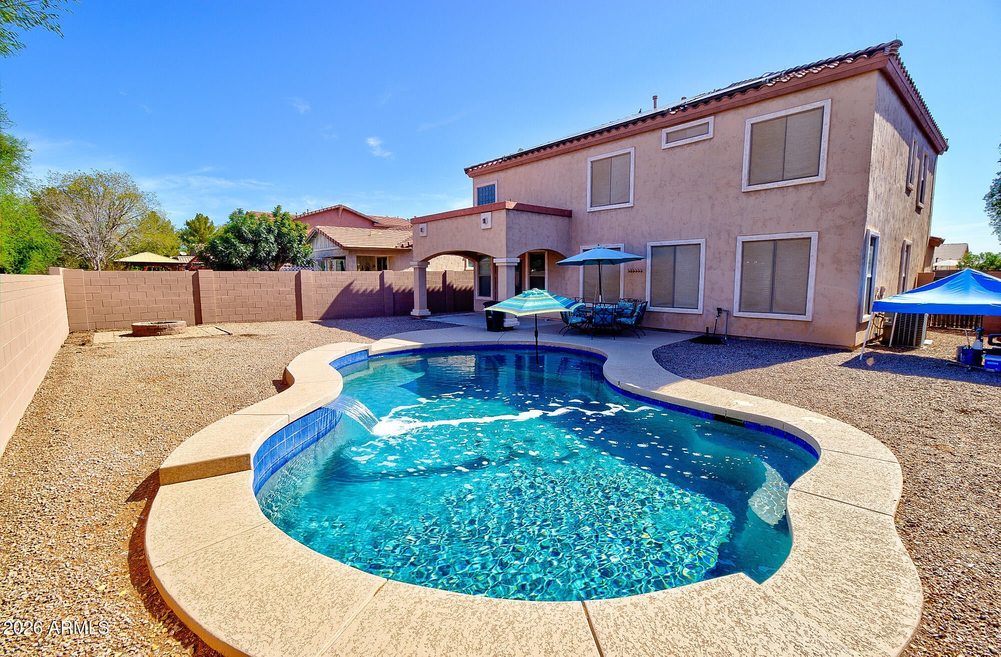 3183 N DESERT HORIZONS Lane