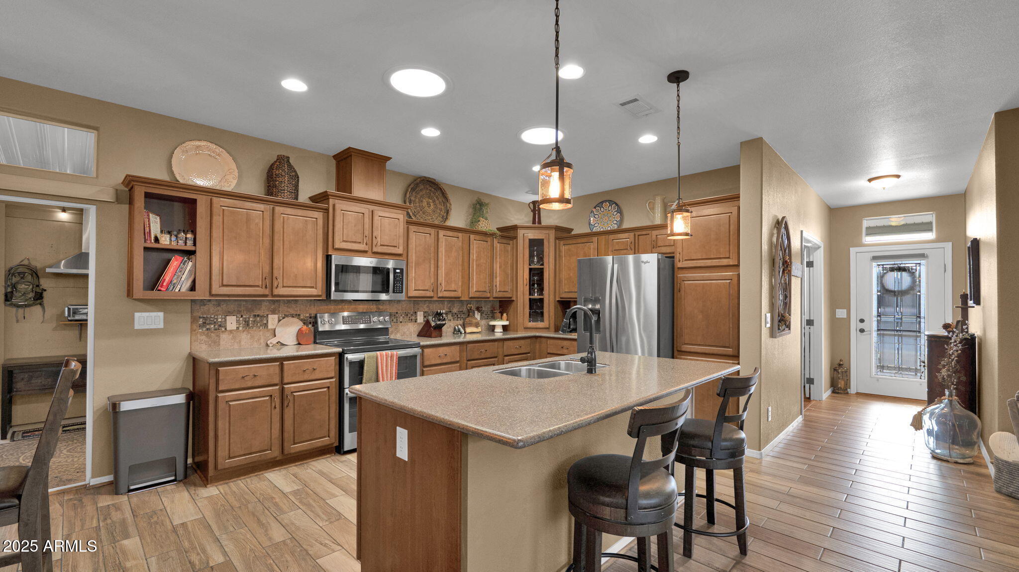 3301 S GOLDFIELD Road 6014