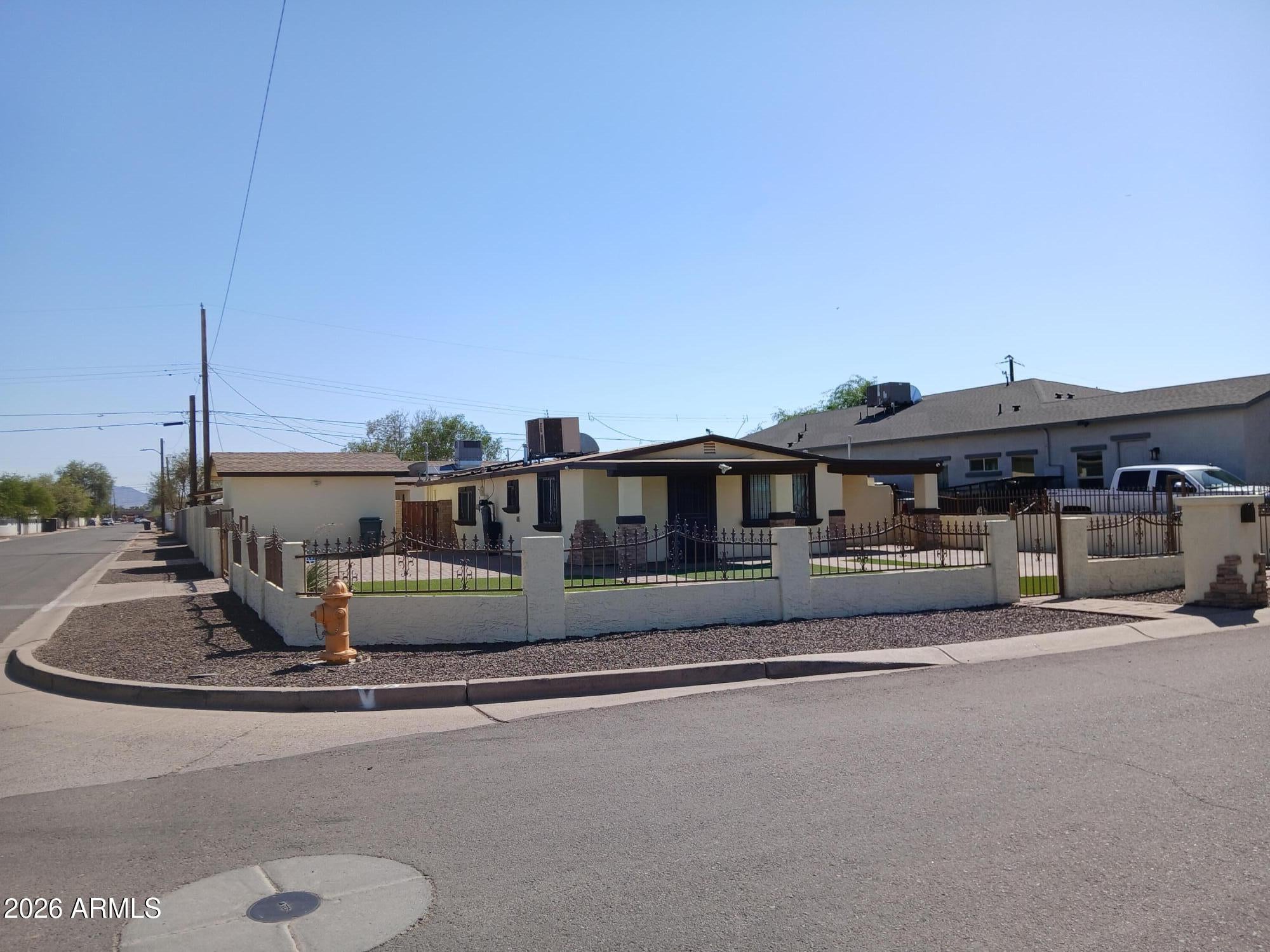 3401 W Cypress Street