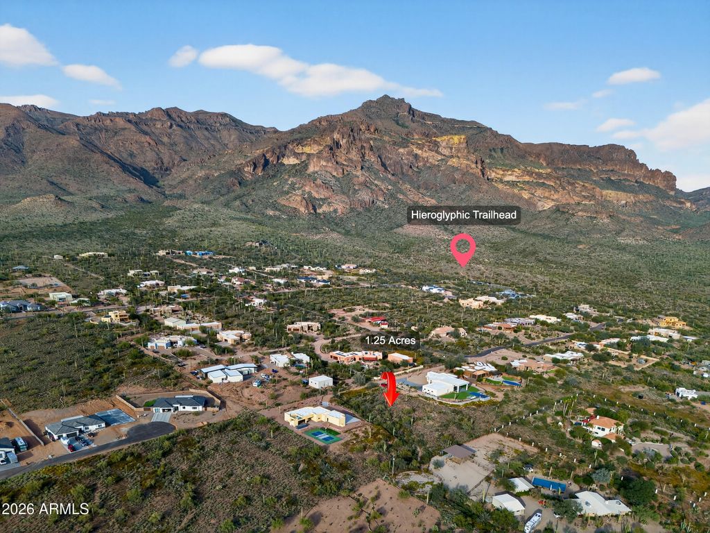 Photo of 10701 E Vista Del Cielo #0000000, Gold Canyon, AZ 85118 (MLS # 6990012)