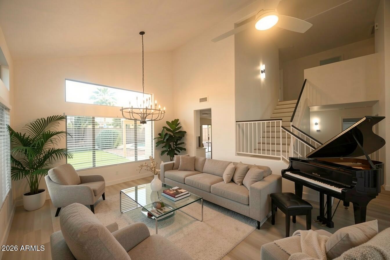 1403 W GOLDFINCH Way