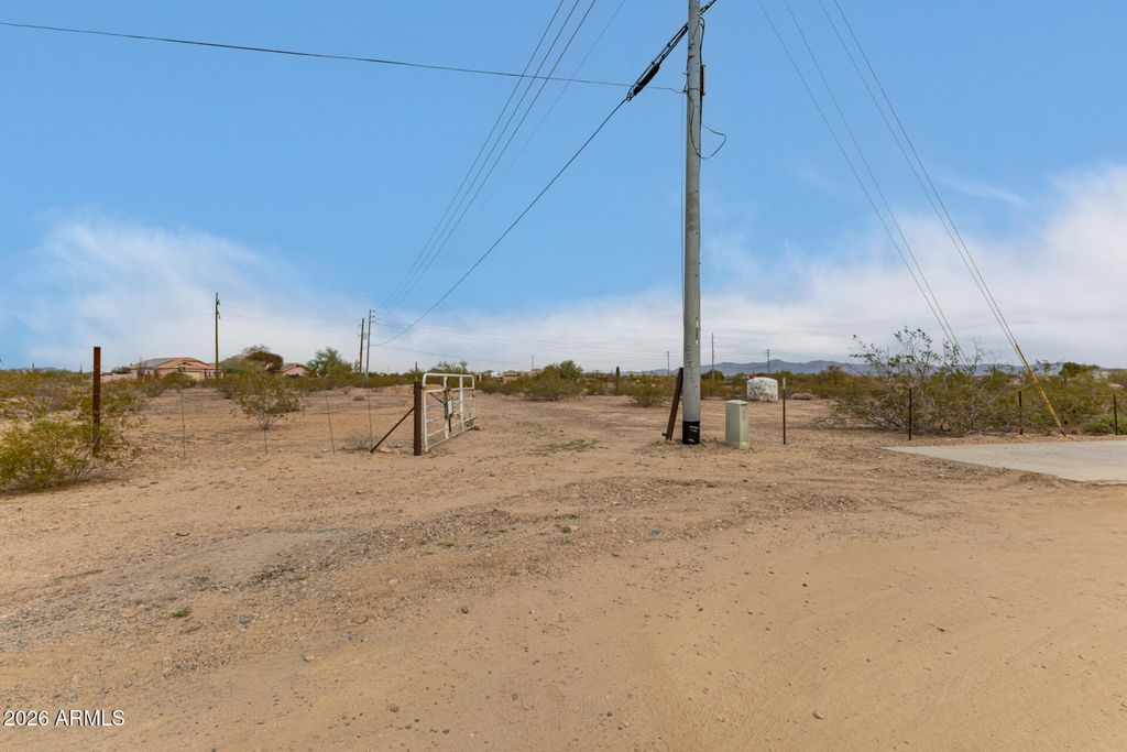 Photo of 33710 W Tonopah-Salome Highway #1, Tonopah, AZ 85354 (MLS # 6982970)