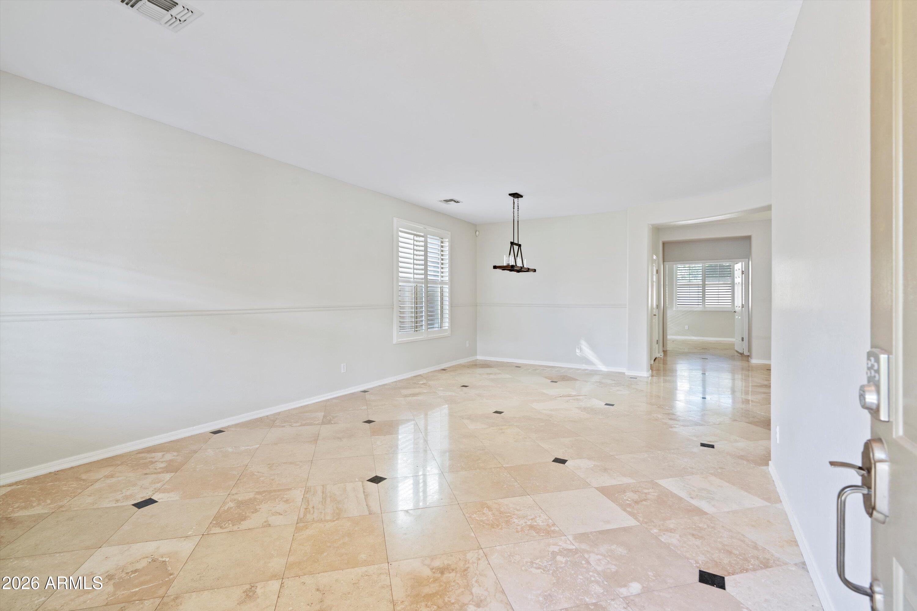 5116 W TROTTER Trail