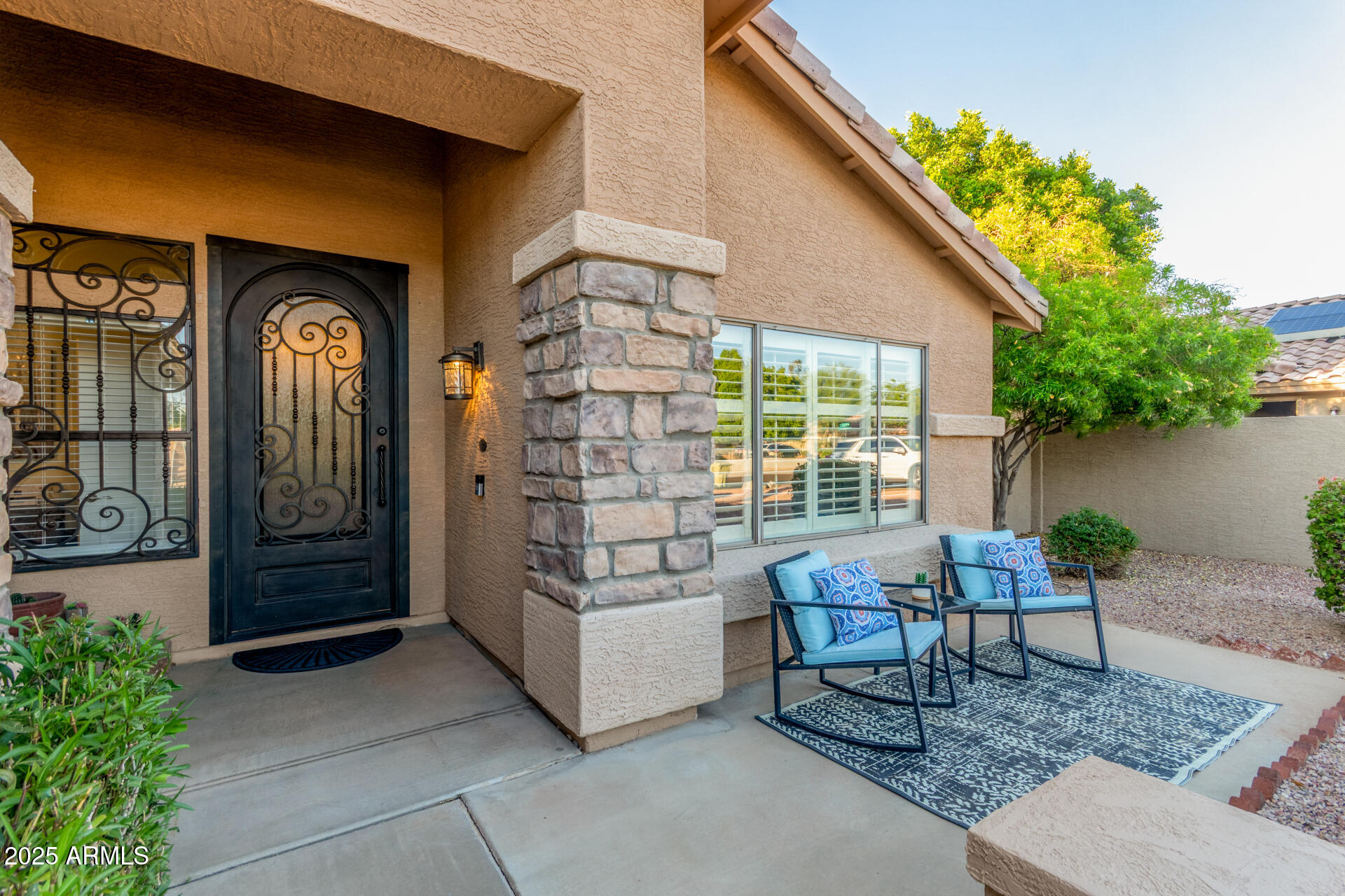 6918 W VILLA HERMOSA -- W