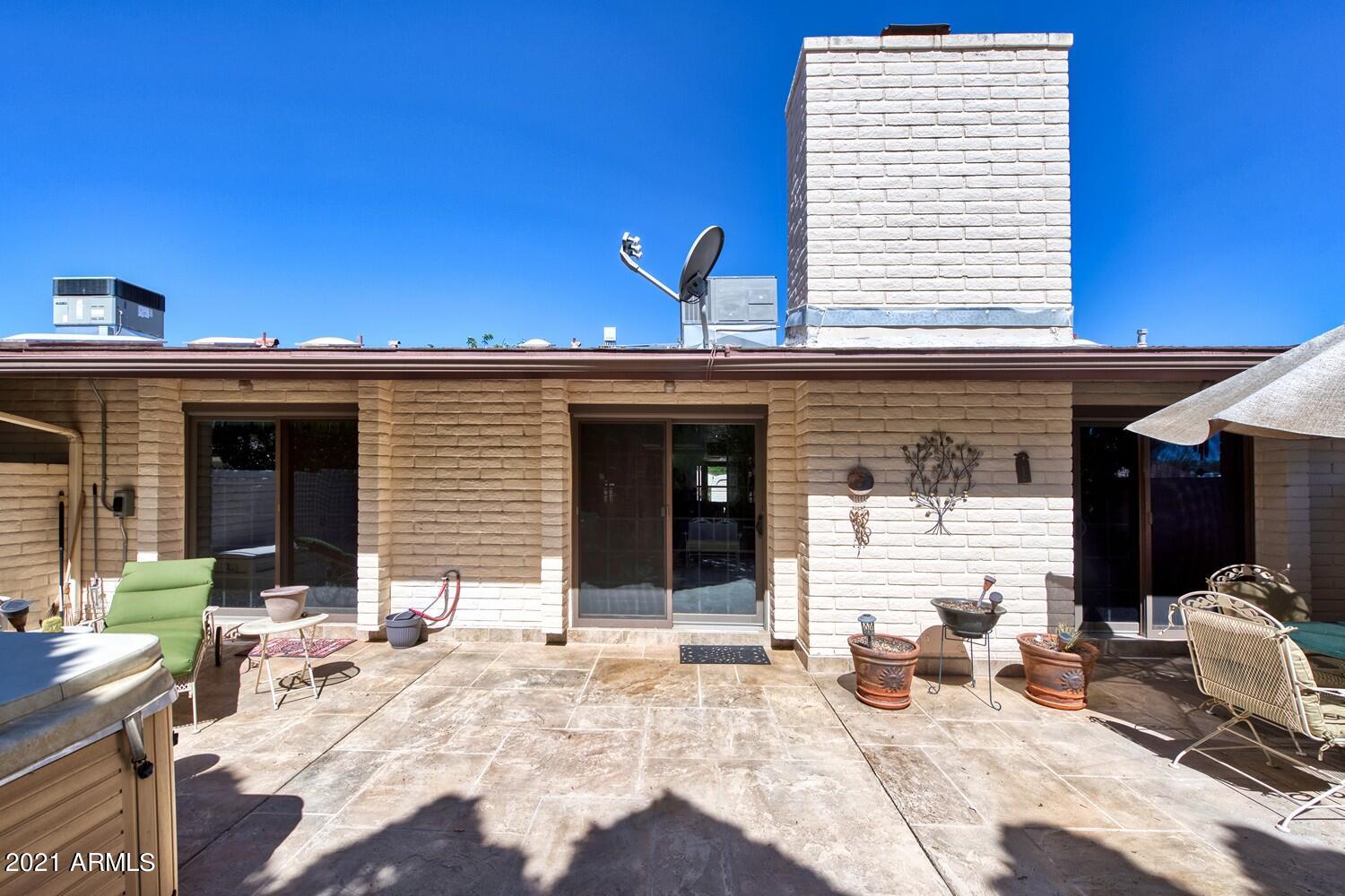 THE GREENWAYS UNIT 1 - Residential