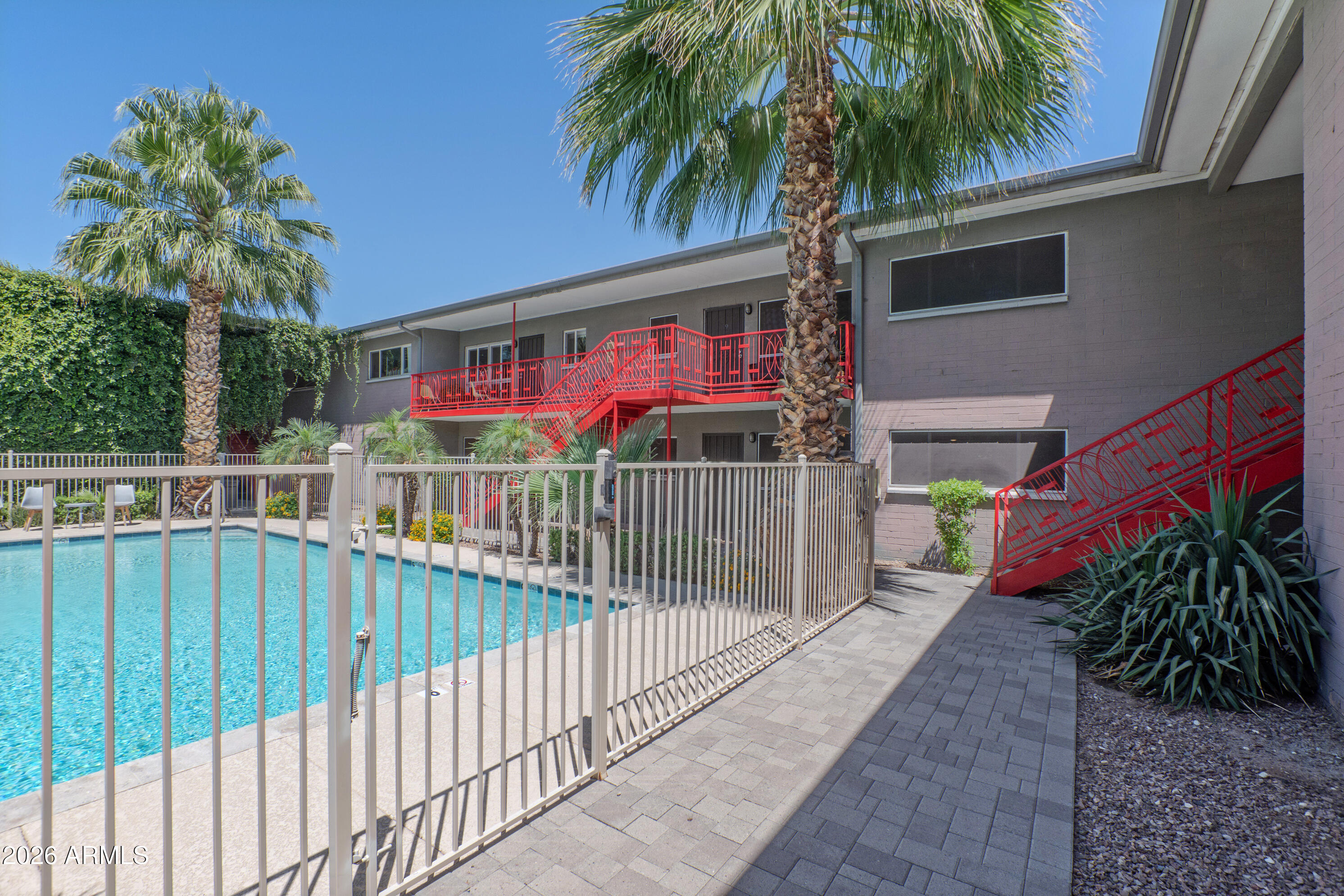 PARK NORTH - Residential Income