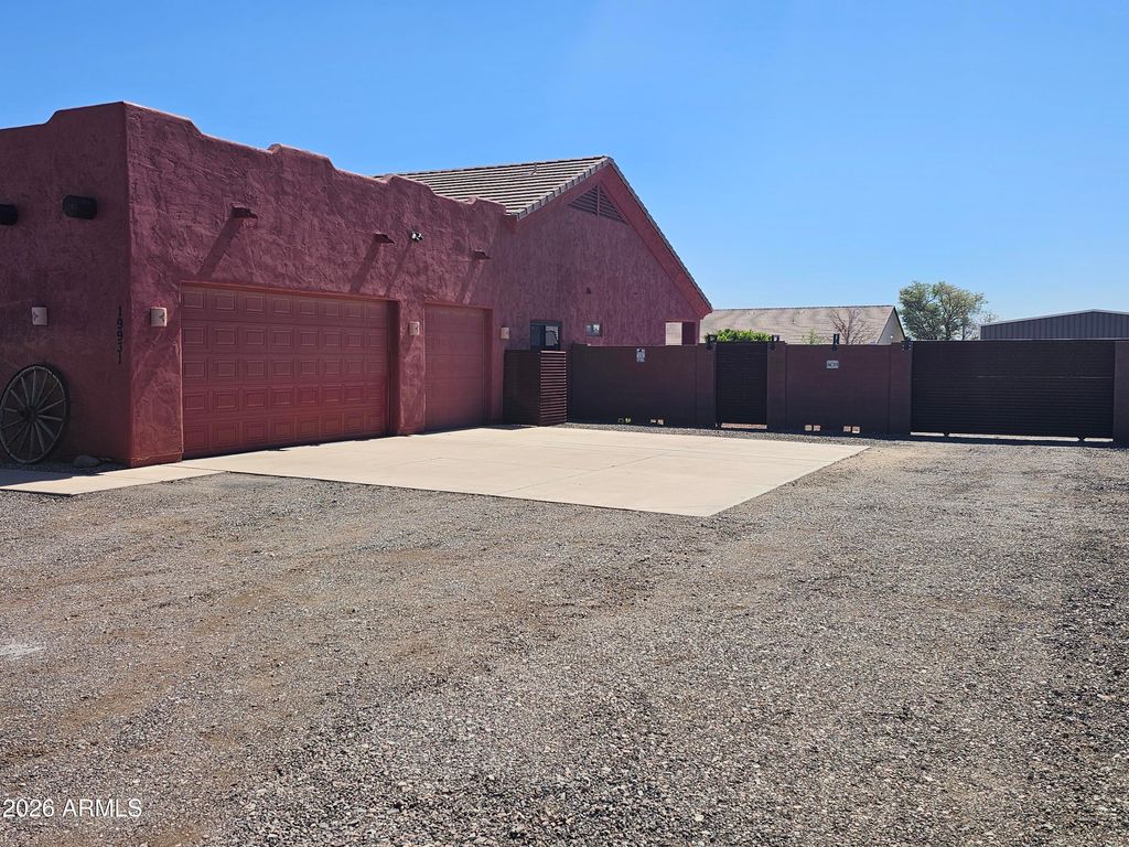 Photo of 19931 W Cambridge Avenue, Buckeye, AZ 85396 (MLS # 6998508)
