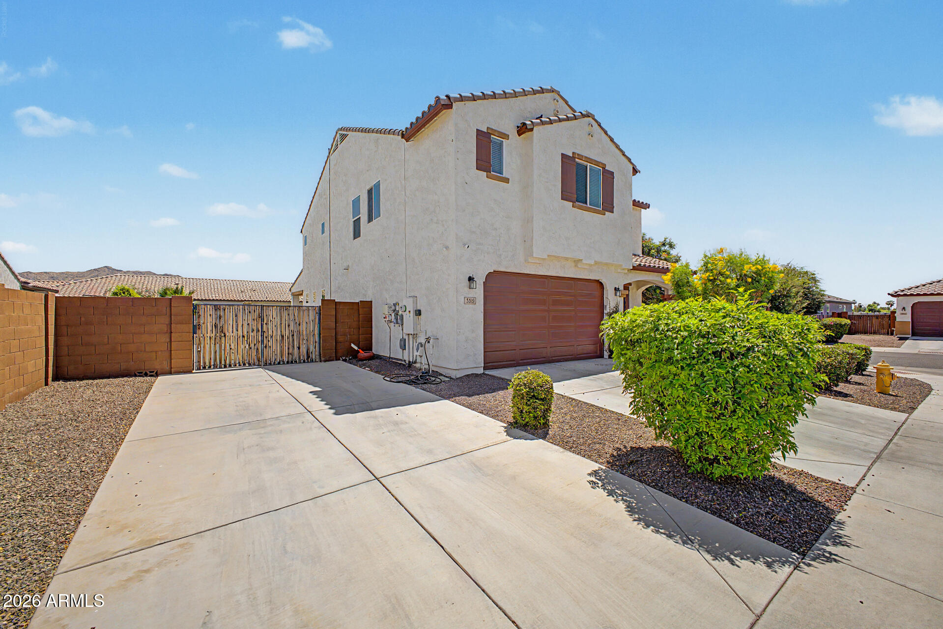LAVEEN MEADOWS 2014 - Residential