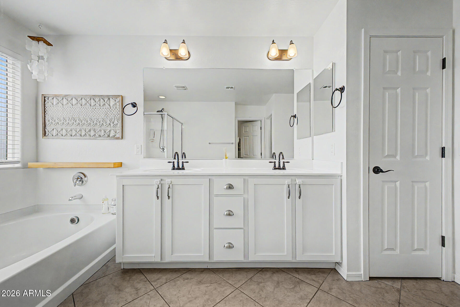 LAVEEN MEADOWS 2014 - Residential