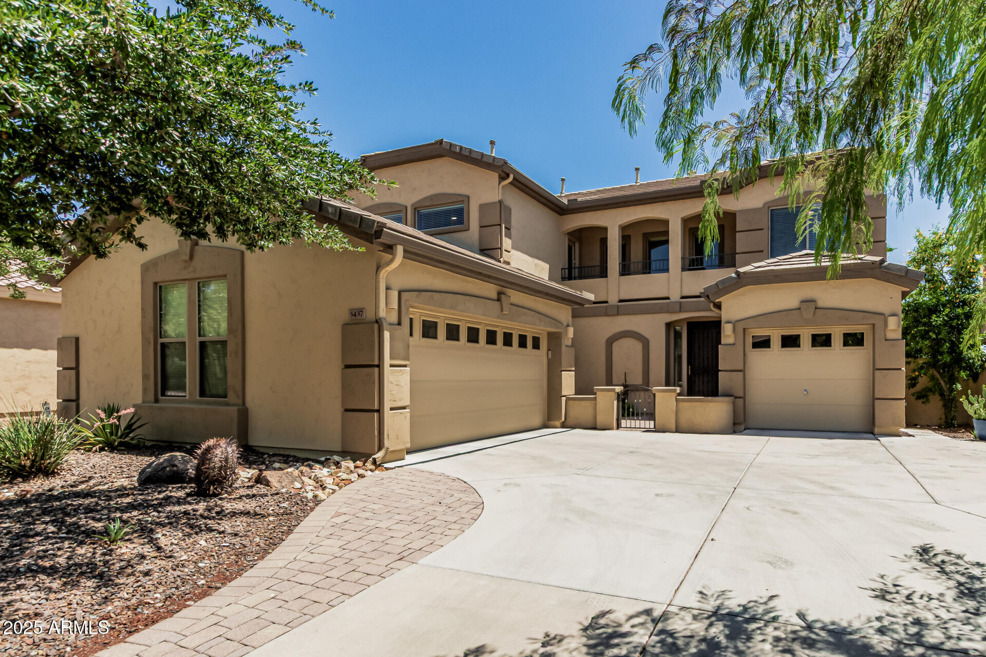 5437 W RED BIRD Road