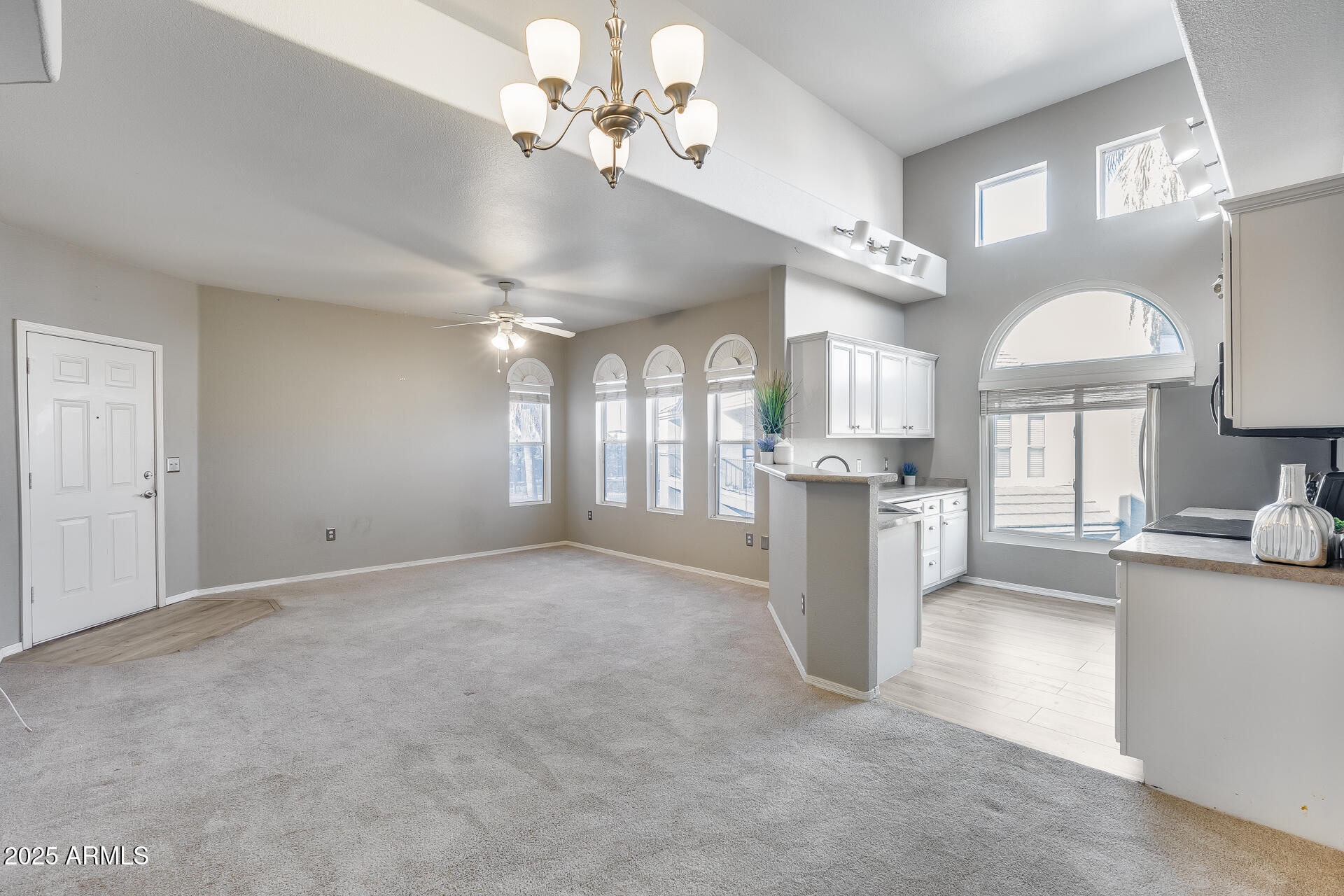 17017 N 12TH Street 2104